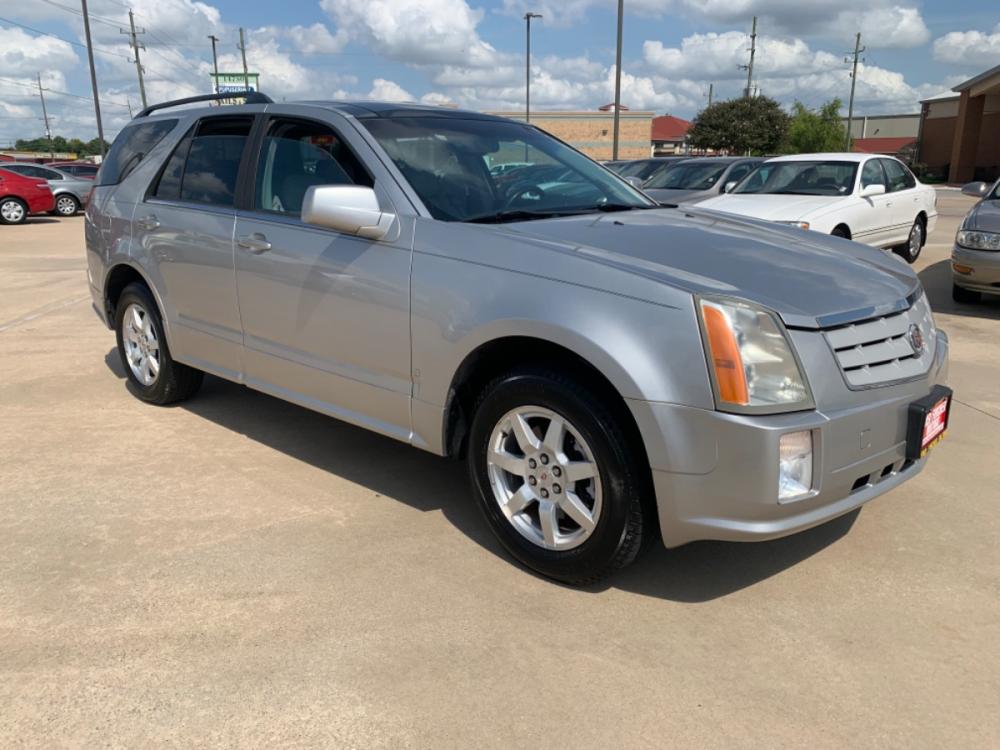 2008 SILVER /tan Cadillac SRX V6 AWD (1GYEE437580) with an 3.6L V6 OHV 24V engine, 5-Speed Automatic Overdrive transmission, located at 14700 Tomball Parkway 249, Houston, TX, 77086, (281) 444-2200, 29.928619, -95.504074 - Photo #0