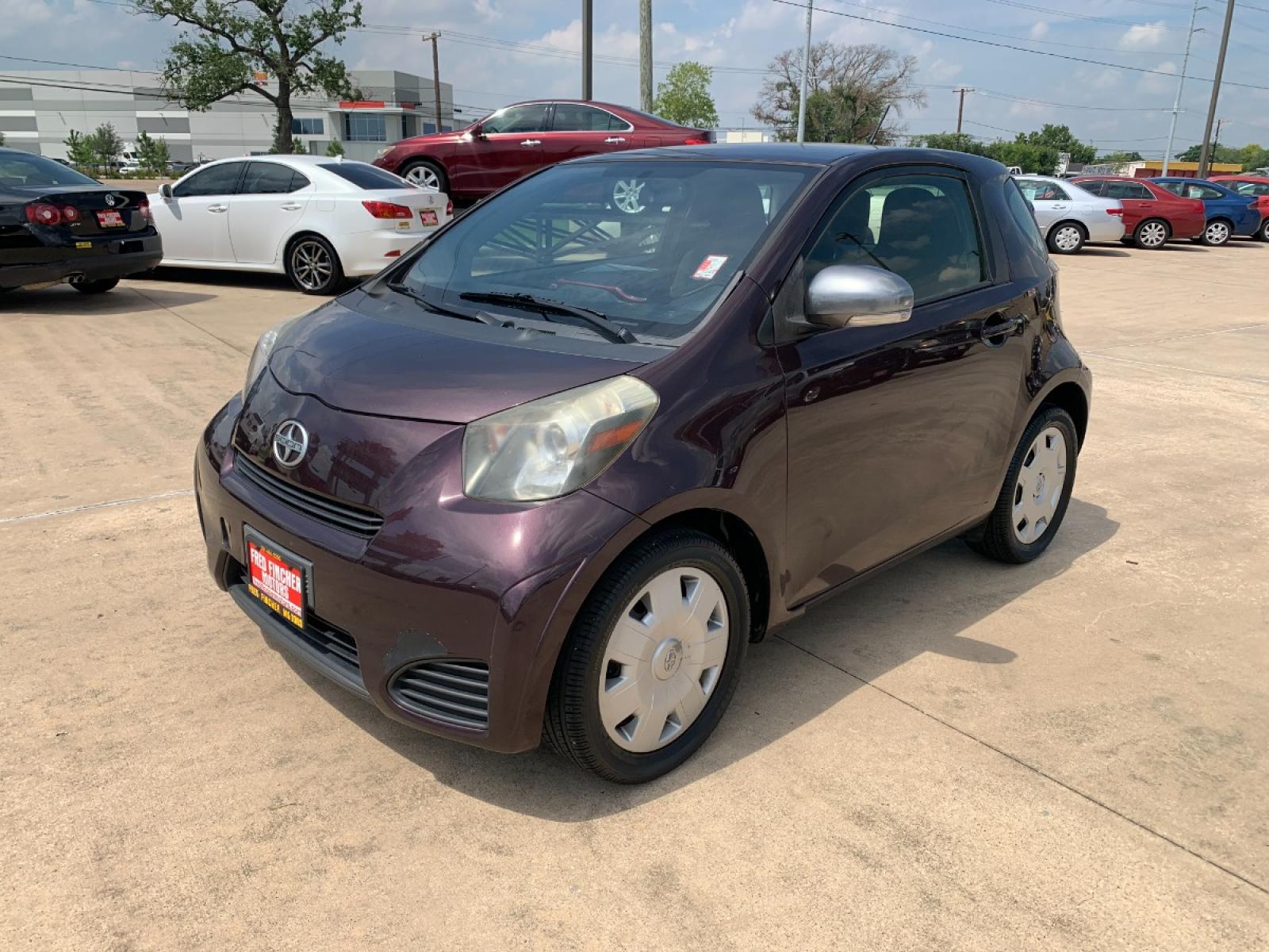 2012 MAROON Scion iQ 3-Door Hatchback AT (JTNJJXB08CJ) with an 1.3L L4 engine, Continuously Variable Transmission transmission, located at 14700 Tomball Parkway 249, Houston, TX, 77086, (281) 444-2200, 29.928619, -95.504074 - Photo #2