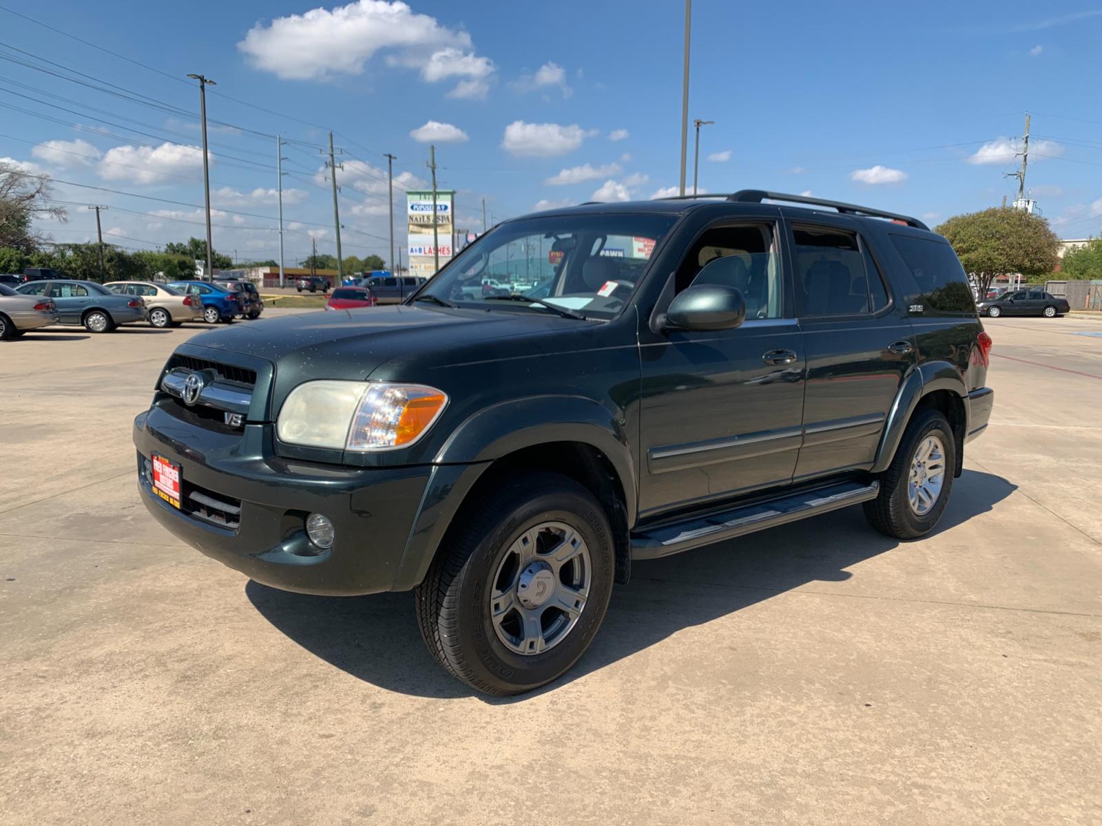 2006 GREEN Toyota Sequoia SR5 2WD (5TDZT34A76S) with an 4.7L V8 DOHC 32V engine, 5-Speed Automatic Overdrive transmission, located at 14700 Tomball Parkway 249, Houston, TX, 77086, (281) 444-2200, 29.928619, -95.504074 - Photo #2