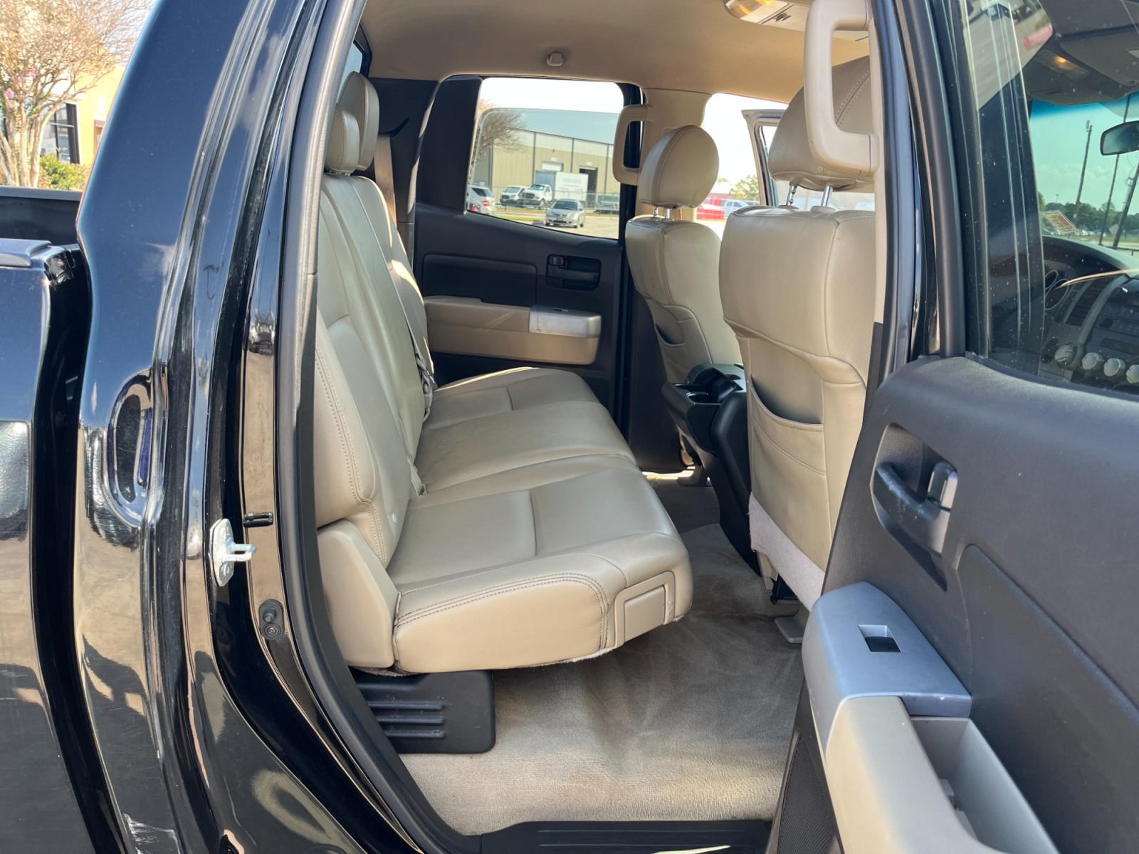 2008 Black /TAN Toyota Tundra SR5 Double Cab 5.7L 2WD (5TFRV54128X) with an 5.7L V8 DOHC 32V engine, 6-Speed Automatic Overdrive transmission, located at 14700 Tomball Parkway 249, Houston, TX, 77086, (281) 444-2200, 29.928619, -95.504074 - Photo #12