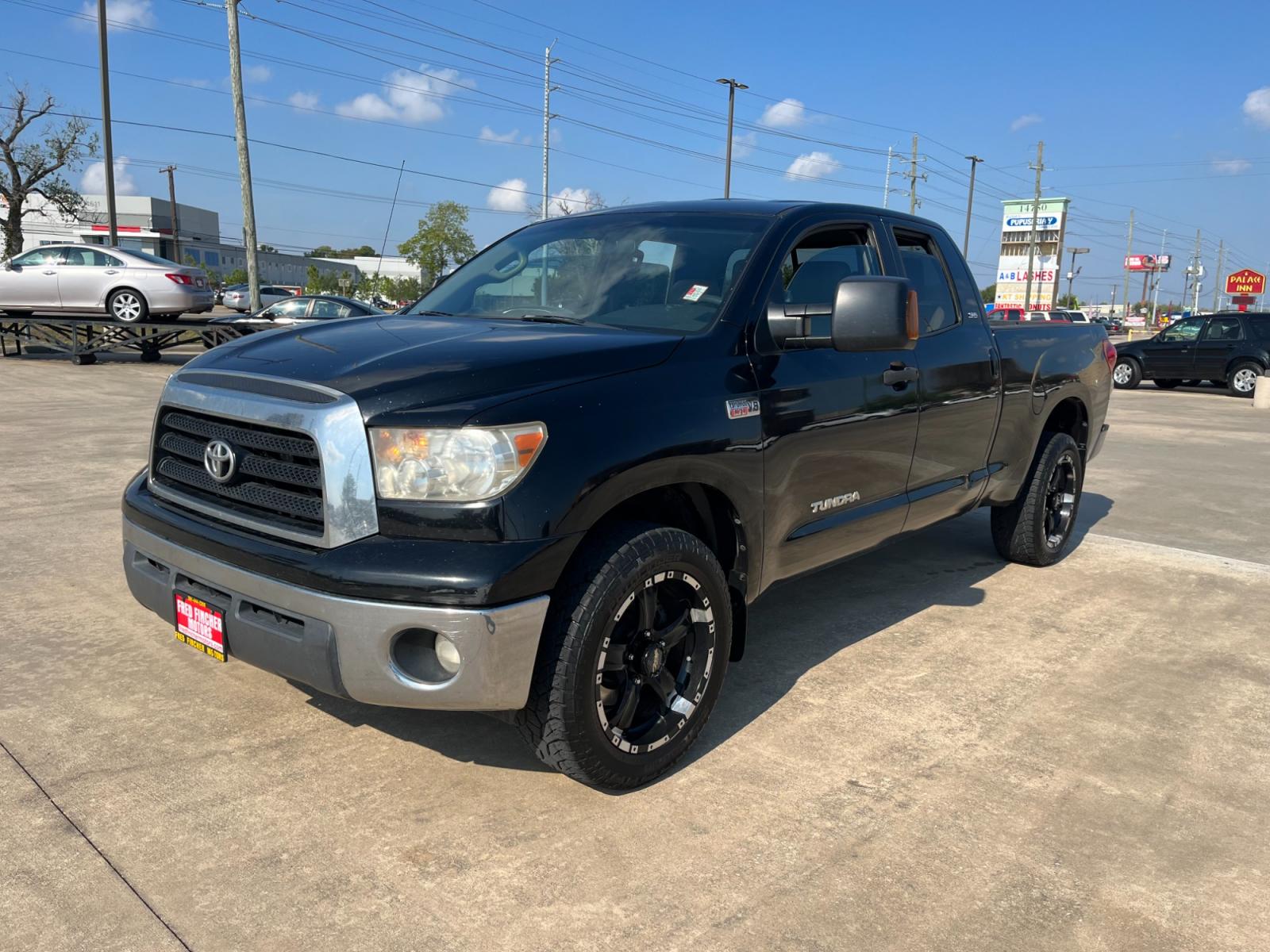 2008 Black /TAN Toyota Tundra SR5 Double Cab 5.7L 2WD (5TFRV54128X) with an 5.7L V8 DOHC 32V engine, 6-Speed Automatic Overdrive transmission, located at 14700 Tomball Parkway 249, Houston, TX, 77086, (281) 444-2200, 29.928619, -95.504074 - Photo #2