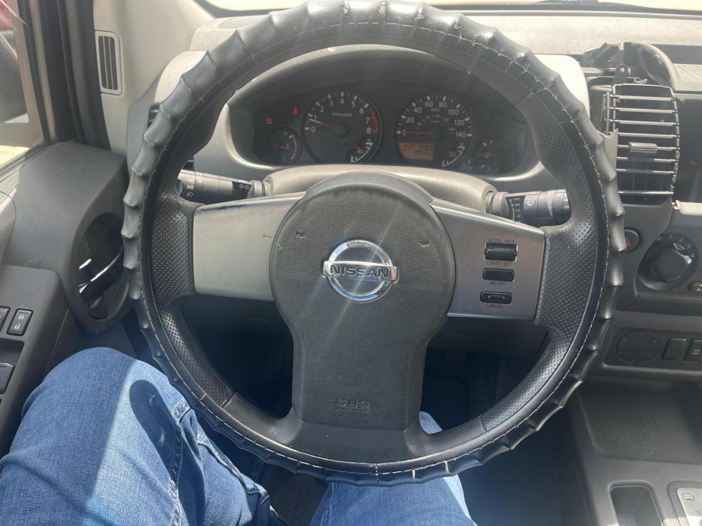 2007 red /black Nissan Xterra S 2WD (5N1AN08U07C) with an 4.0L V6 DOHC 24V engine, Automatic transmission, located at 14700 Tomball Parkway 249, Houston, TX, 77086, (281) 444-2200, 29.928619, -95.504074 - Photo#13