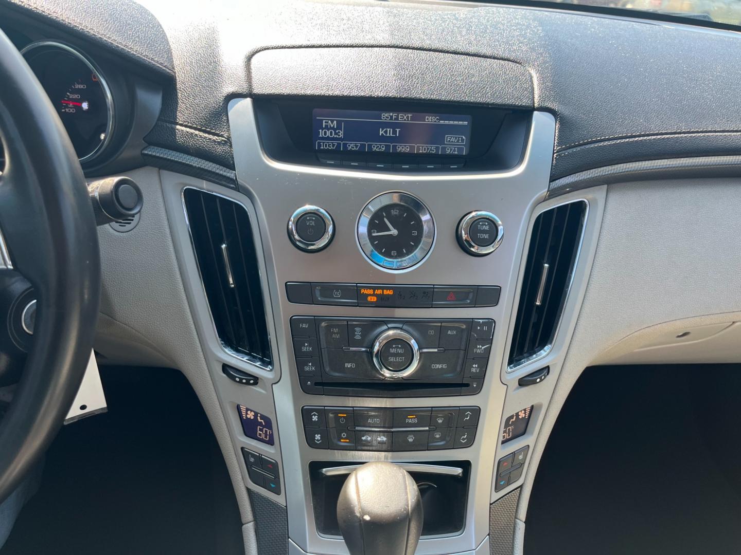 2009 SILVER /gray Cadillac CTS 3.6L SFI (1G6DF577990) with an 3.6L V6 DOHC 24V engine, 5-Speed Automatic transmission, located at 14700 Tomball Parkway 249, Houston, TX, 77086, (281) 444-2200, 29.928619, -95.504074 - Photo#13