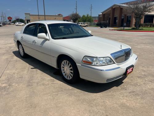 2004 Lincoln Town Car Ultimate
