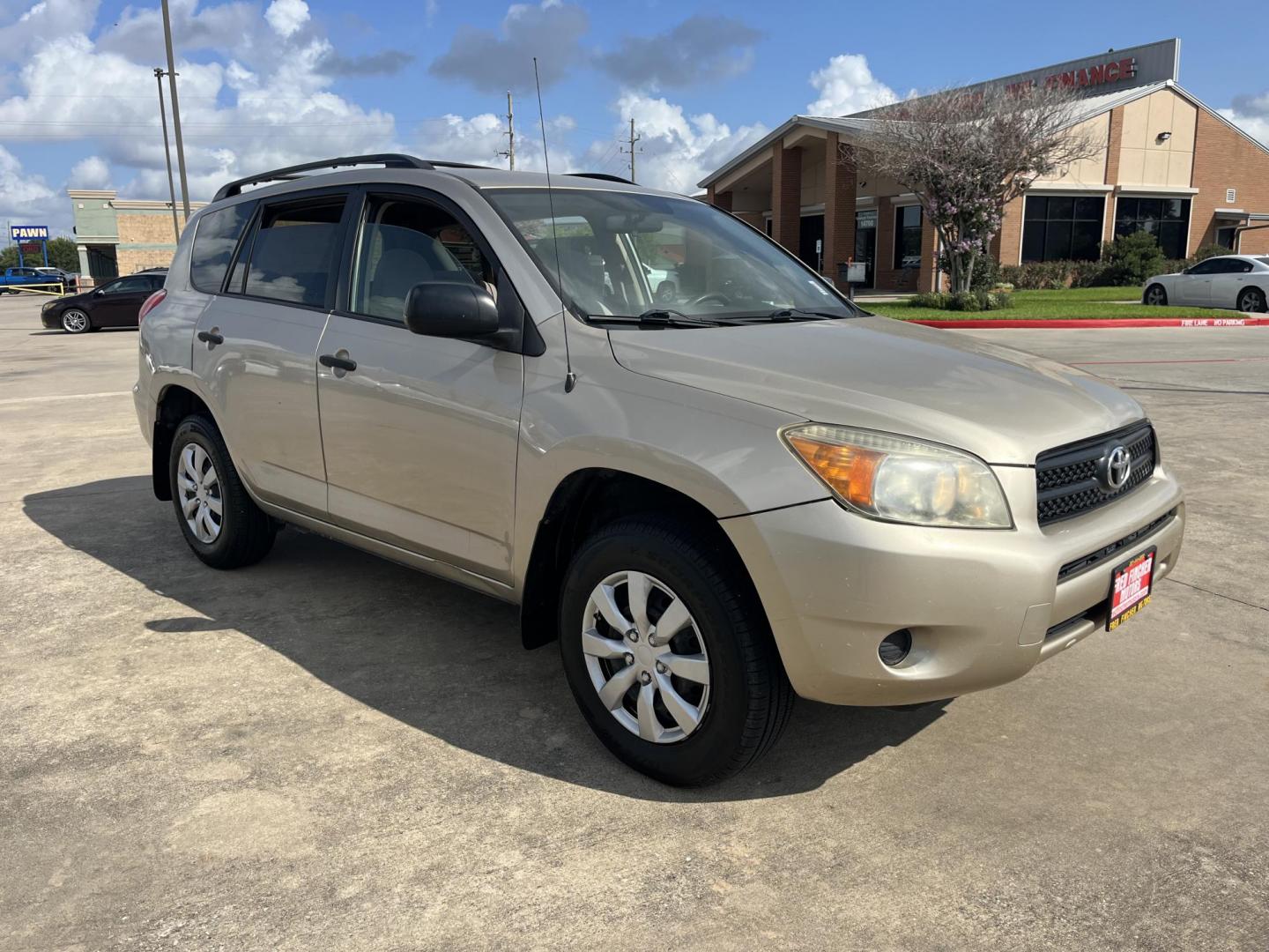 2007 Toyota RAV4 Base I4 2WD (JTMZD33V876) with an 2.4L L4 DOHC 16V engine, 4-Speed Automatic transmission, located at 14700 Tomball Parkway 249, Houston, TX, 77086, (281) 444-2200, 29.928619, -95.504074 - Photo#0