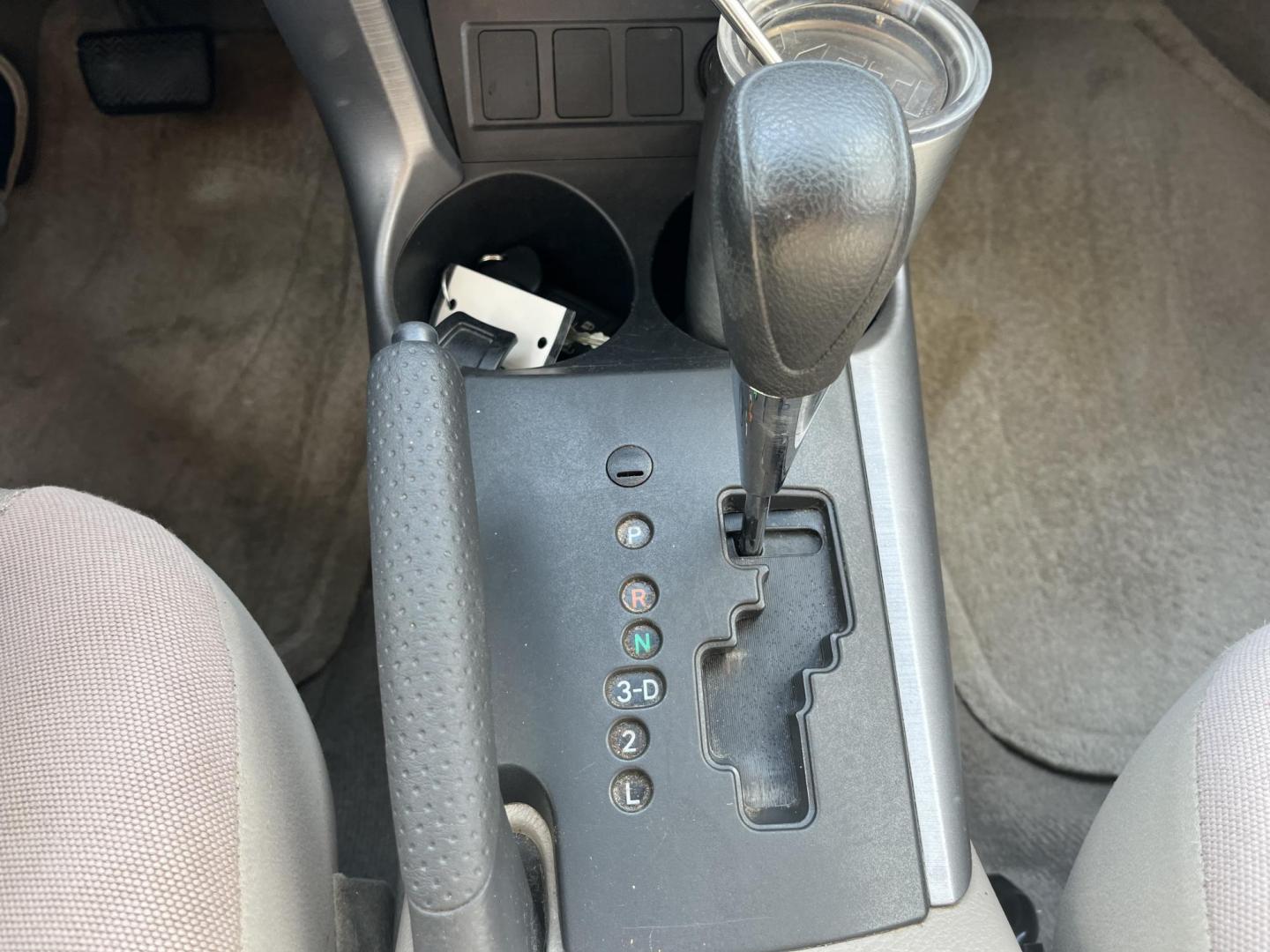 2007 Toyota RAV4 Base I4 2WD (JTMZD33V876) with an 2.4L L4 DOHC 16V engine, 4-Speed Automatic transmission, located at 14700 Tomball Parkway 249, Houston, TX, 77086, (281) 444-2200, 29.928619, -95.504074 - Photo#17
