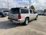 2009 GMC Yukon XL SLT-1 1/2 Ton 2WD (1GKFC36089J) with an 5.3L V8 OHV 16V FFV engine, 4-Speed Automatic transmission, located at 14700 Tomball Parkway 249, Houston, TX, 77086, (281) 444-2200, 29.928619, -95.504074 - Photo#6
