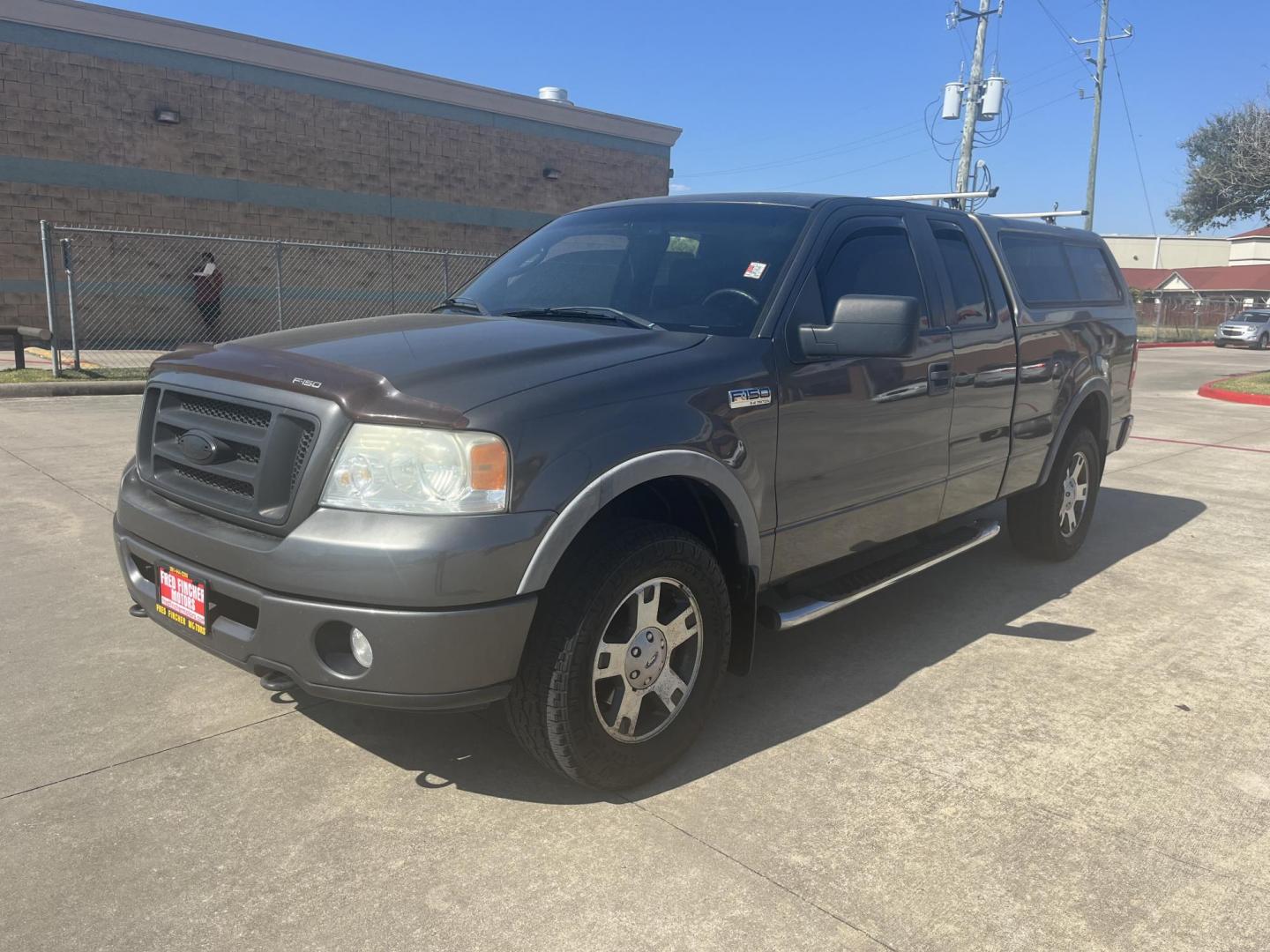 2008 Ford F-150 FX4 SuperCab (1FTPX14V78F) with an 5.4L V8 SOHC 24V FFV engine, 4-Speed Automatic Overdrive transmission, located at 14700 Tomball Parkway 249, Houston, TX, 77086, (281) 444-2200, 29.928619, -95.504074 - Photo#2