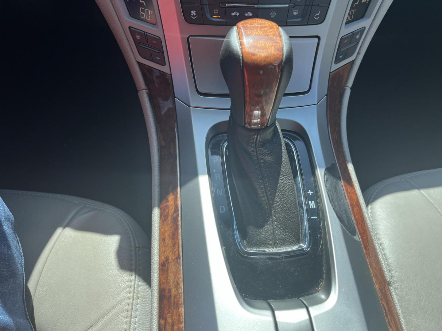 2009 Cadillac CTS 3.6L SFI with Navigation (1G6DJ577290) with an 3.6L V6 DOHC 24V engine, 5-Speed Automatic transmission, located at 14700 Tomball Parkway 249, Houston, TX, 77086, (281) 444-2200, 29.928619, -95.504074 - Photo#12