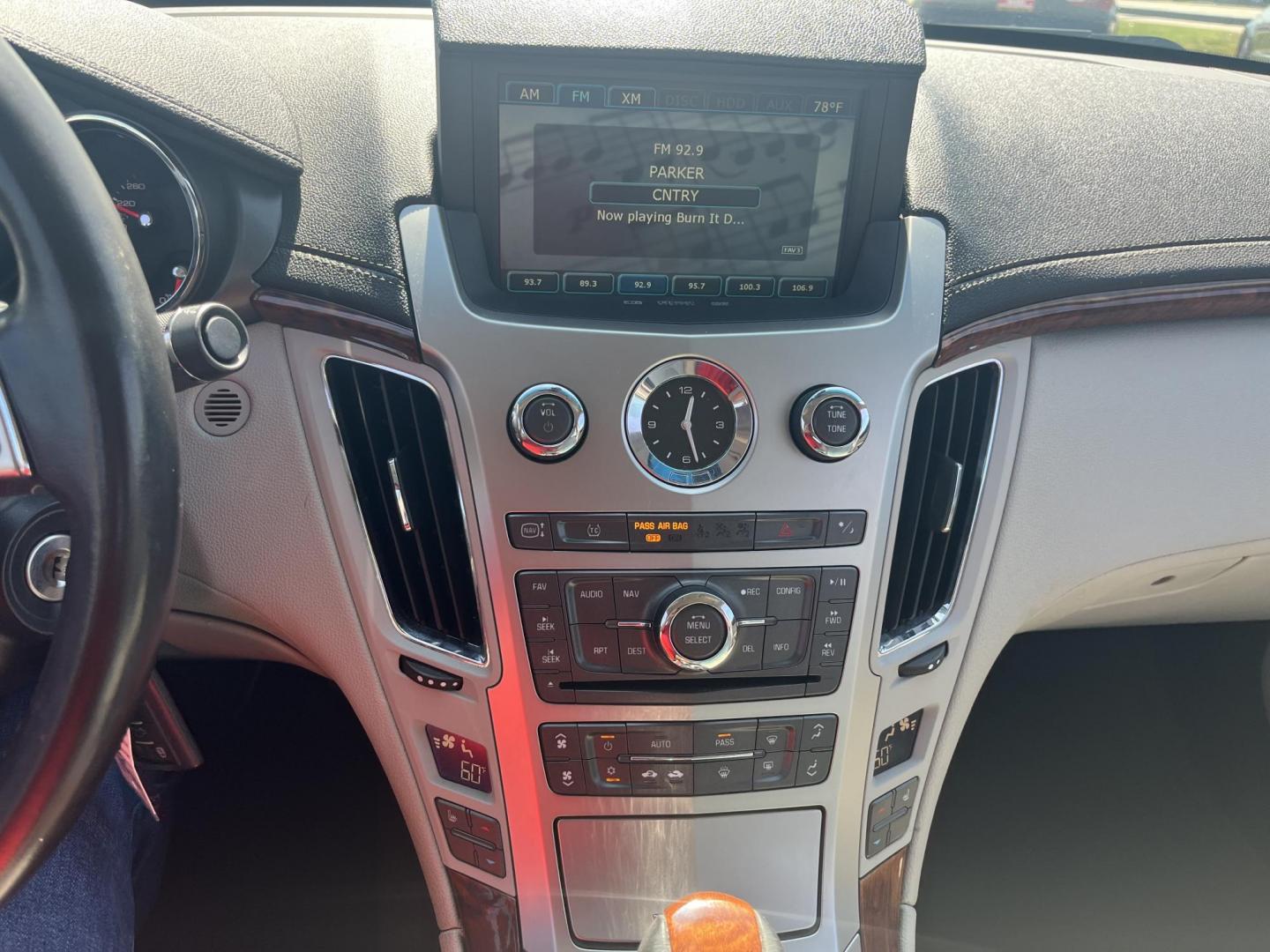 2009 Cadillac CTS 3.6L SFI with Navigation (1G6DJ577290) with an 3.6L V6 DOHC 24V engine, 5-Speed Automatic transmission, located at 14700 Tomball Parkway 249, Houston, TX, 77086, (281) 444-2200, 29.928619, -95.504074 - Photo#13