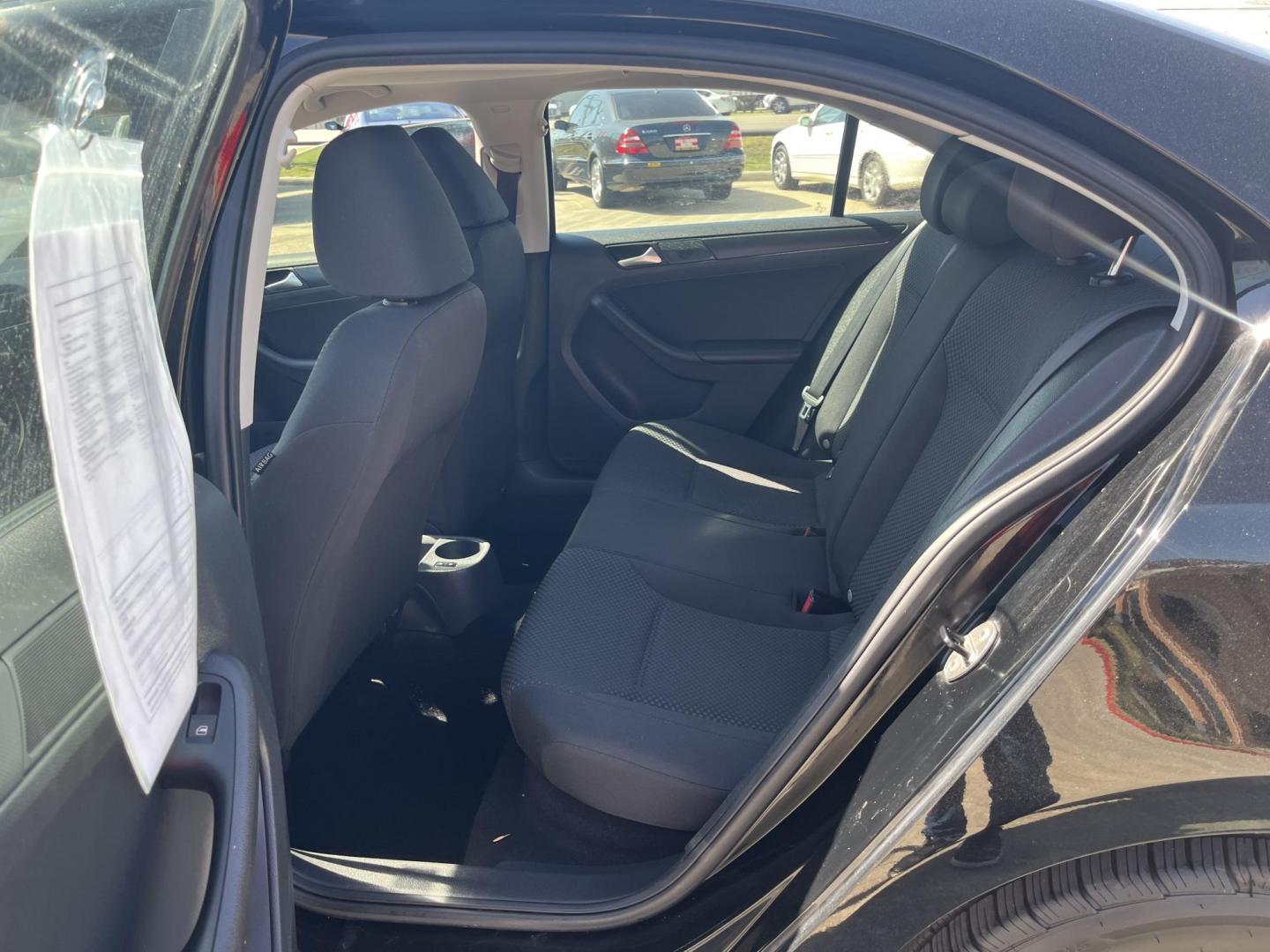 2013 Black /black Volkswagen Jetta S (3VW2K7AJ5DM) with an 2.0L L4 DOHC 20V engine, Automatic Overdrive transmission, located at 14700 Tomball Parkway 249, Houston, TX, 77086, (281) 444-2200, 29.928619, -95.504074 - Photo#10
