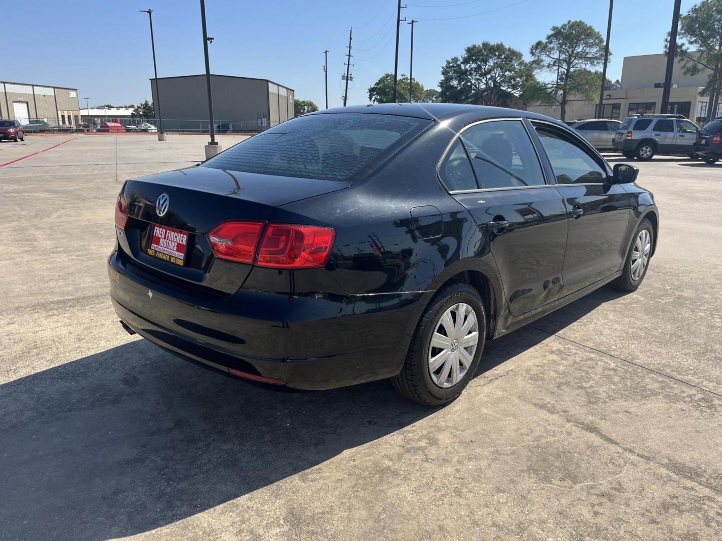 2013 Black /black Volkswagen Jetta S (3VW2K7AJ5DM) with an 2.0L L4 DOHC 20V engine, Automatic Overdrive transmission, located at 14700 Tomball Parkway 249, Houston, TX, 77086, (281) 444-2200, 29.928619, -95.504074 - Photo#5