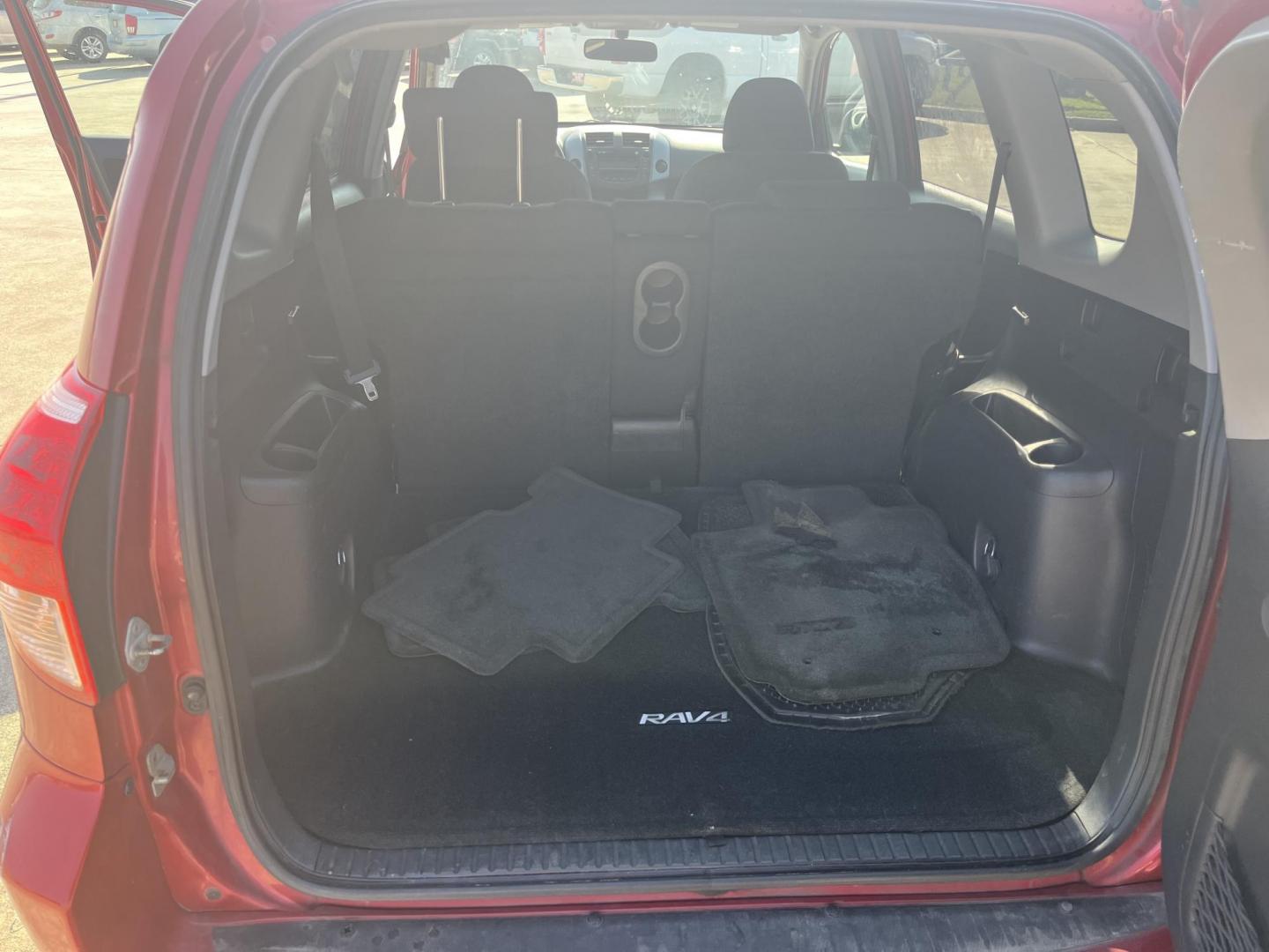 2007 red /gray Toyota RAV4 Sport V6 4WD (JTMBK32VX76) with an 3.5L V6 DOHC 24V engine, 5-Speed Automatic Overdrive transmission, located at 14700 Tomball Parkway 249, Houston, TX, 77086, (281) 444-2200, 29.928619, -95.504074 - Photo#13