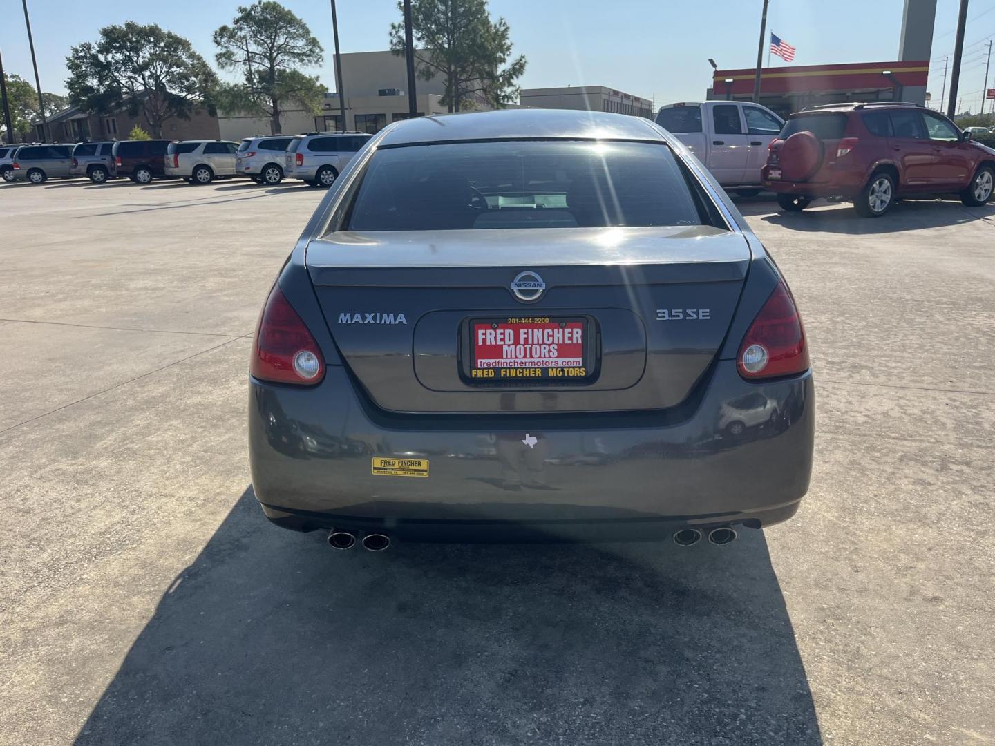 2006 GRAY /black Nissan Maxima SE (1N4BA41E86C) with an 3.5L V6 DOHC 24V engine, Automatic Overdrive transmission, located at 14700 Tomball Parkway 249, Houston, TX, 77086, (281) 444-2200, 29.928619, -95.504074 - Photo#5