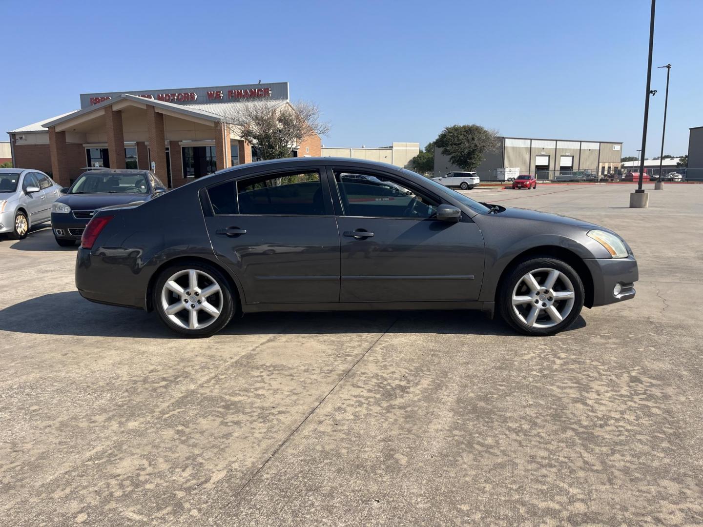 2006 GRAY /black Nissan Maxima SE (1N4BA41E86C) with an 3.5L V6 DOHC 24V engine, Automatic Overdrive transmission, located at 14700 Tomball Parkway 249, Houston, TX, 77086, (281) 444-2200, 29.928619, -95.504074 - Photo#7