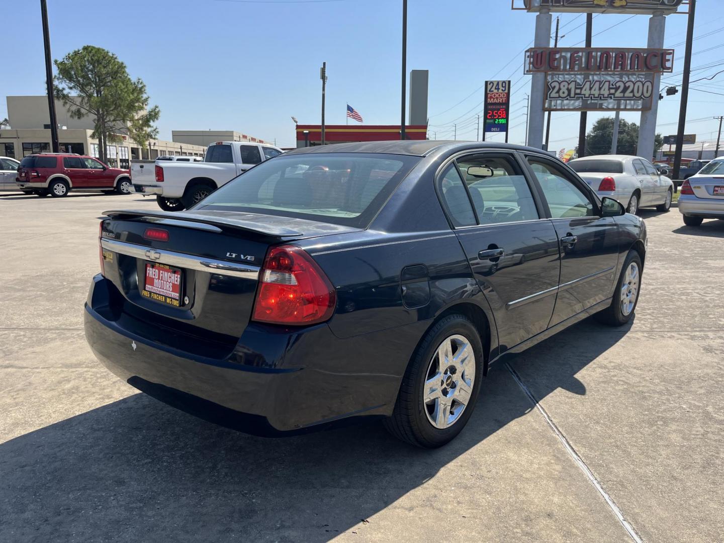 2007 Chevrolet Malibu LT2 (1G1ZT57N27F) with an 3.5L V6 OHV 12V engine, 4-Speed Automatic transmission, located at 14700 Tomball Parkway 249, Houston, TX, 77086, (281) 444-2200, 29.928619, -95.504074 - Photo#6
