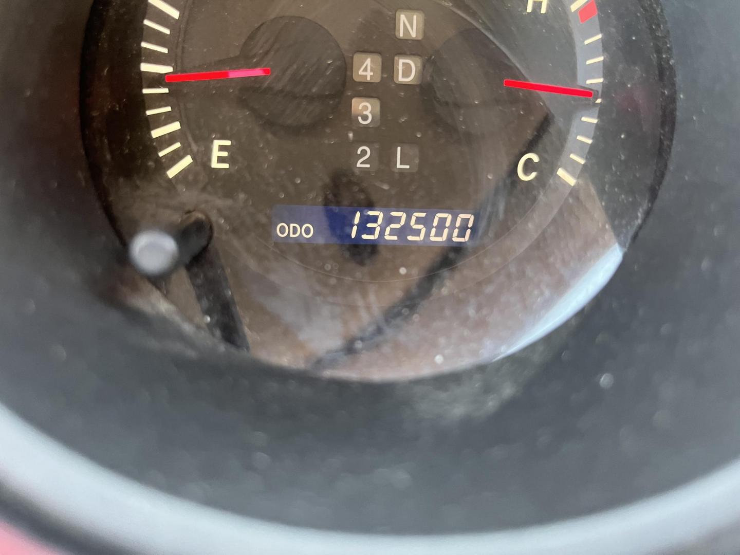 2002 GOLD /TAN Lexus ES 300 Sedan (JTHBF30G920) with an 3.0L V6 DOHC 24V engine, 5-Speed Automatic Overdrive transmission, located at 14700 Tomball Parkway 249, Houston, TX, 77086, (281) 444-2200, 29.928619, -95.504074 - Photo#17