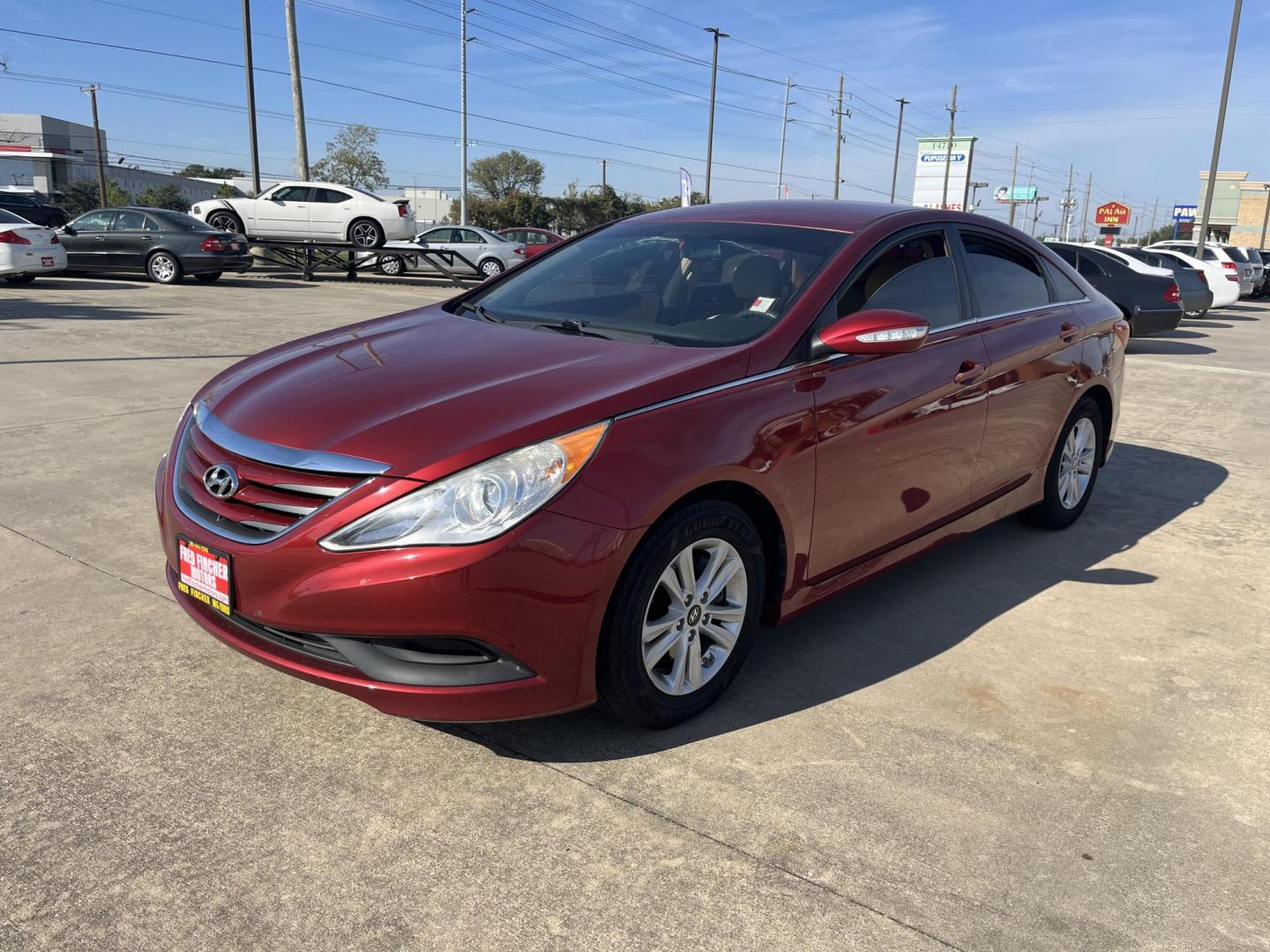 2014 red /TAN Hyundai Sonata GLS (5NPEB4AC5EH) with an 2.4L L4 DOHC 16V engine, 6-Speed Automatic transmission, located at 14700 Tomball Parkway 249, Houston, TX, 77086, (281) 444-2200, 29.928619, -95.504074 - Photo#1