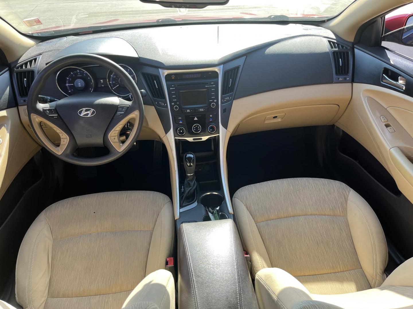 2014 red /TAN Hyundai Sonata GLS (5NPEB4AC5EH) with an 2.4L L4 DOHC 16V engine, 6-Speed Automatic transmission, located at 14700 Tomball Parkway 249, Houston, TX, 77086, (281) 444-2200, 29.928619, -95.504074 - Photo#10