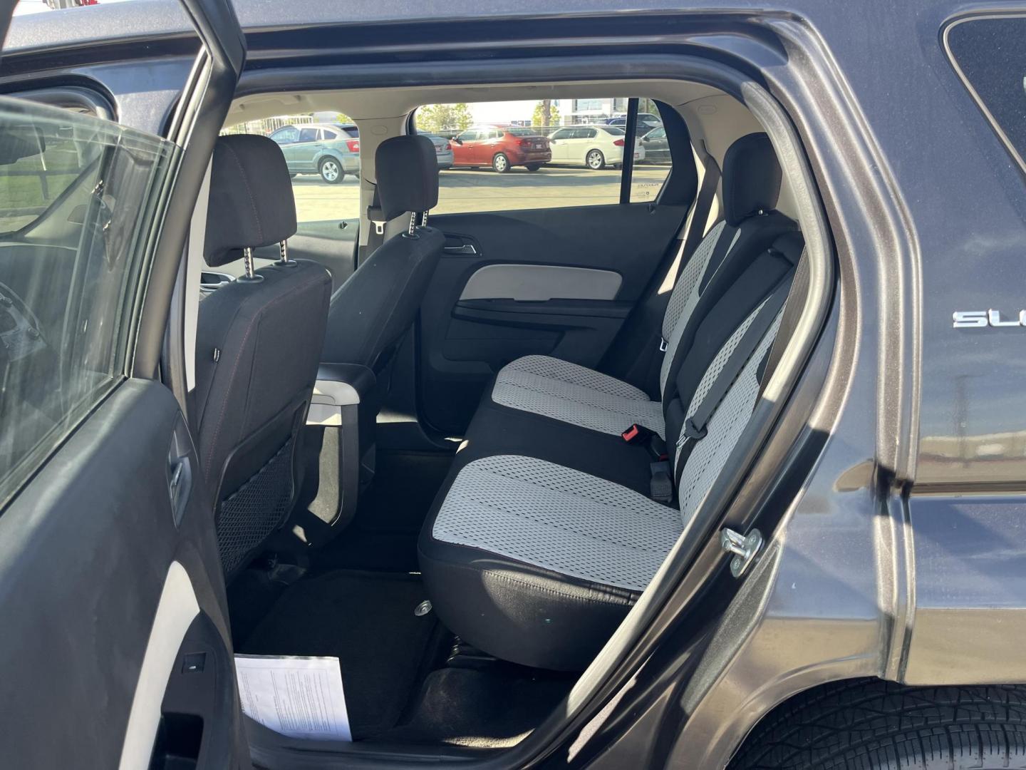 2013 black /black GMC Terrain SLE1 FWD (2GKALMEK4D6) with an 2.4L L4 DOHC 16V FFV engine, 6-Speed Automatic transmission, located at 14700 Tomball Parkway 249, Houston, TX, 77086, (281) 444-2200, 29.928619, -95.504074 - Photo#8