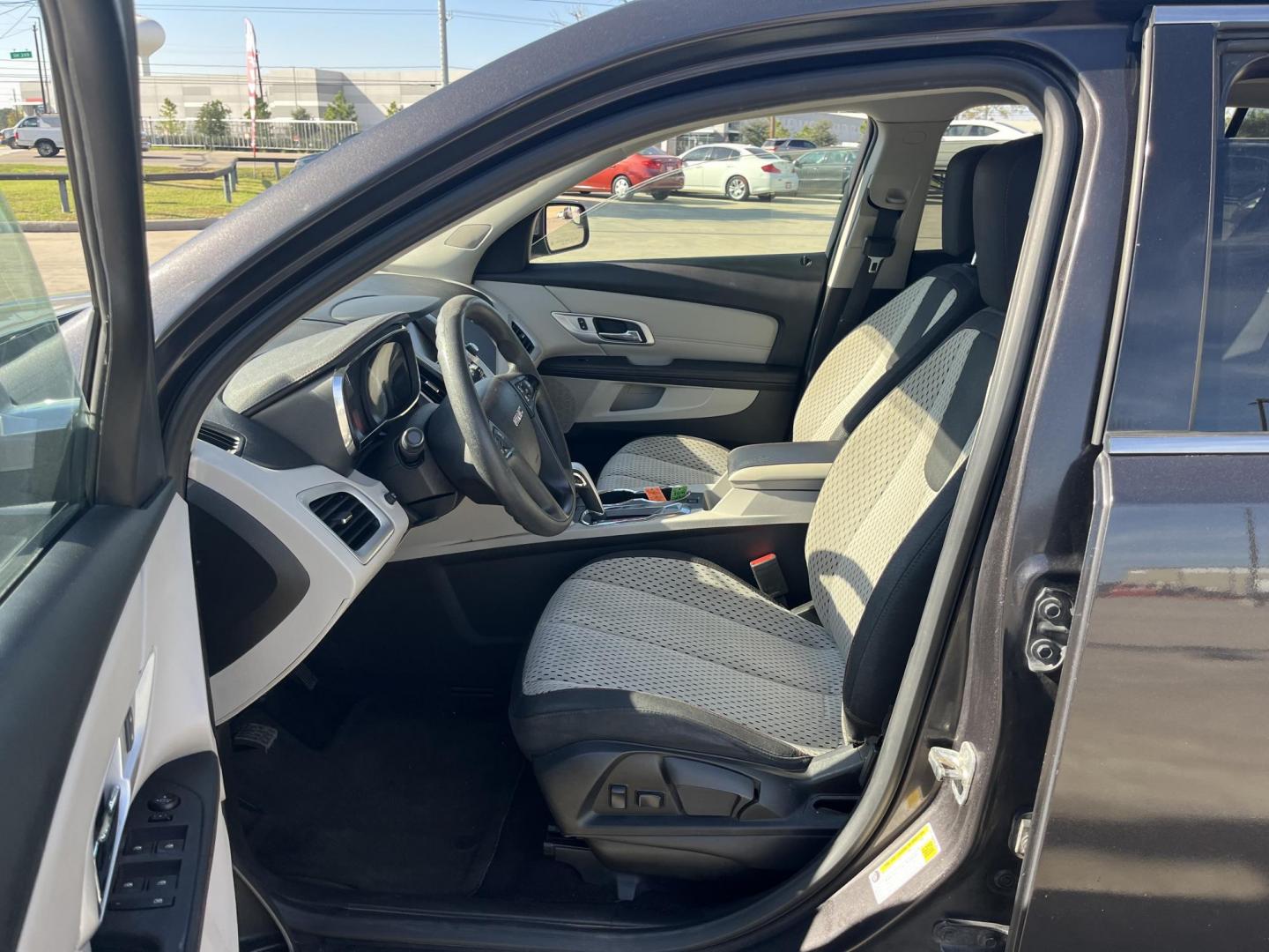 2013 black /black GMC Terrain SLE1 FWD (2GKALMEK4D6) with an 2.4L L4 DOHC 16V FFV engine, 6-Speed Automatic transmission, located at 14700 Tomball Parkway 249, Houston, TX, 77086, (281) 444-2200, 29.928619, -95.504074 - Photo#9