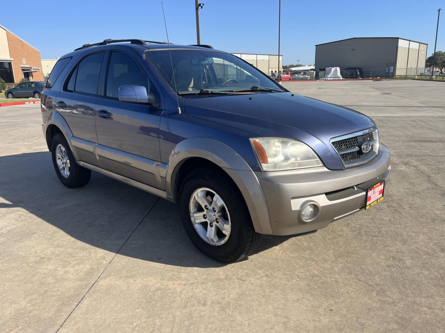2006 blue /gray Kia Sorento EX 4WD (KNDJC733065) with an 3.5L V6 DOHC 16V engine, 5-Speed Automatic Overdrive transmission, located at 14700 Tomball Parkway 249, Houston, TX, 77086, (281) 444-2200, 29.928619, -95.504074 - Photo#0