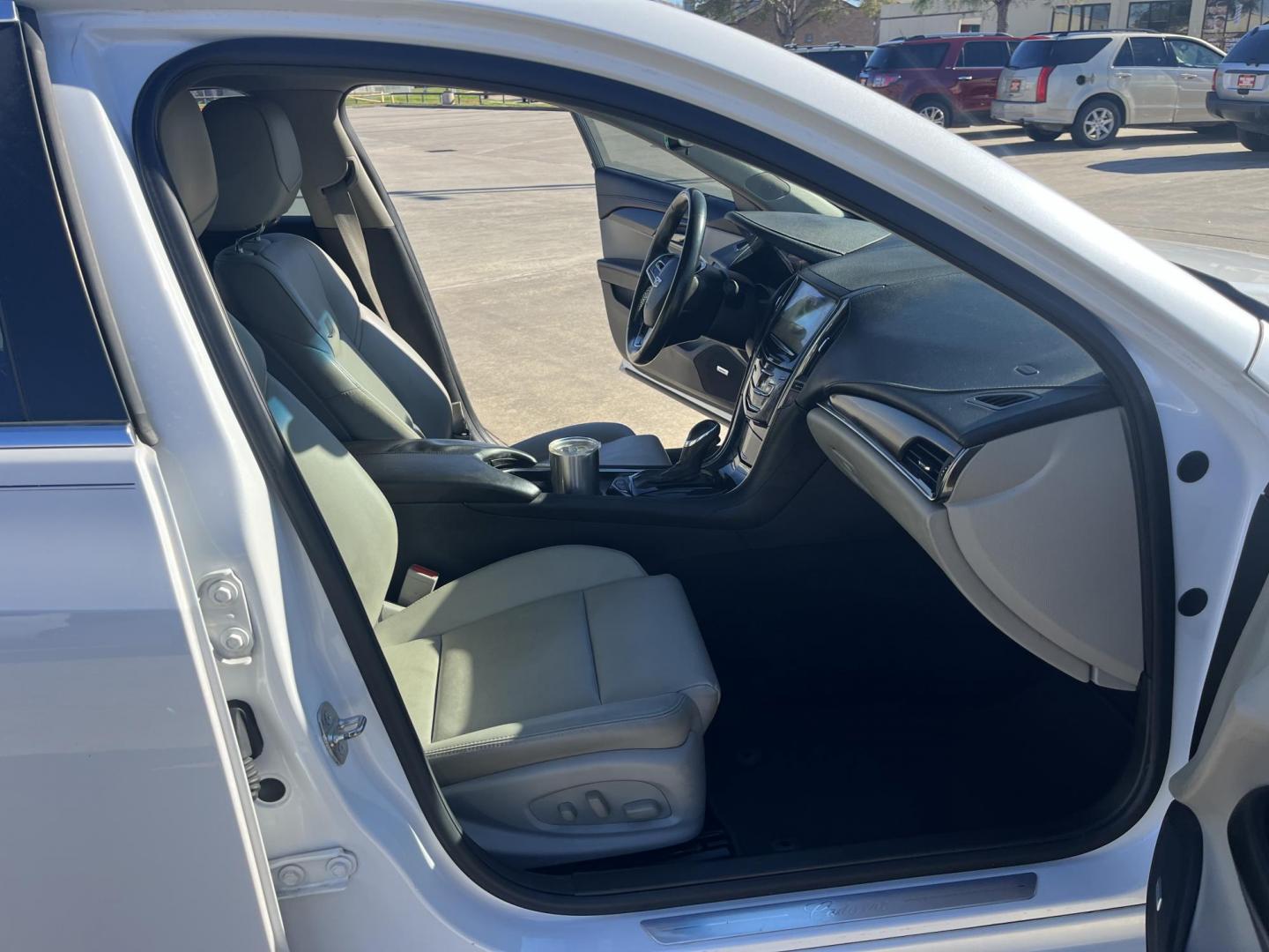 2015 white /TAN Cadillac ATS Coupe 2.0L Turbo Standard RWD (1G6AA5RX9F0) with an 2.0L L4 DOHC 16V TURBO engine, Automatic Overdrive transmission, located at 14700 Tomball Parkway 249, Houston, TX, 77086, (281) 444-2200, 29.928619, -95.504074 - Photo#16