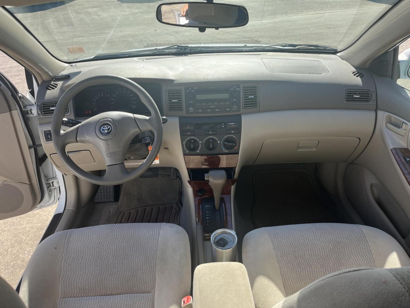 2006 white /TAN Toyota Corolla CE (2T1BR32E26C) with an 1.8L L4 DOHC 16V engine, Automatic Overdrive transmission, located at 14700 Tomball Parkway 249, Houston, TX, 77086, (281) 444-2200, 29.928619, -95.504074 - Photo#10