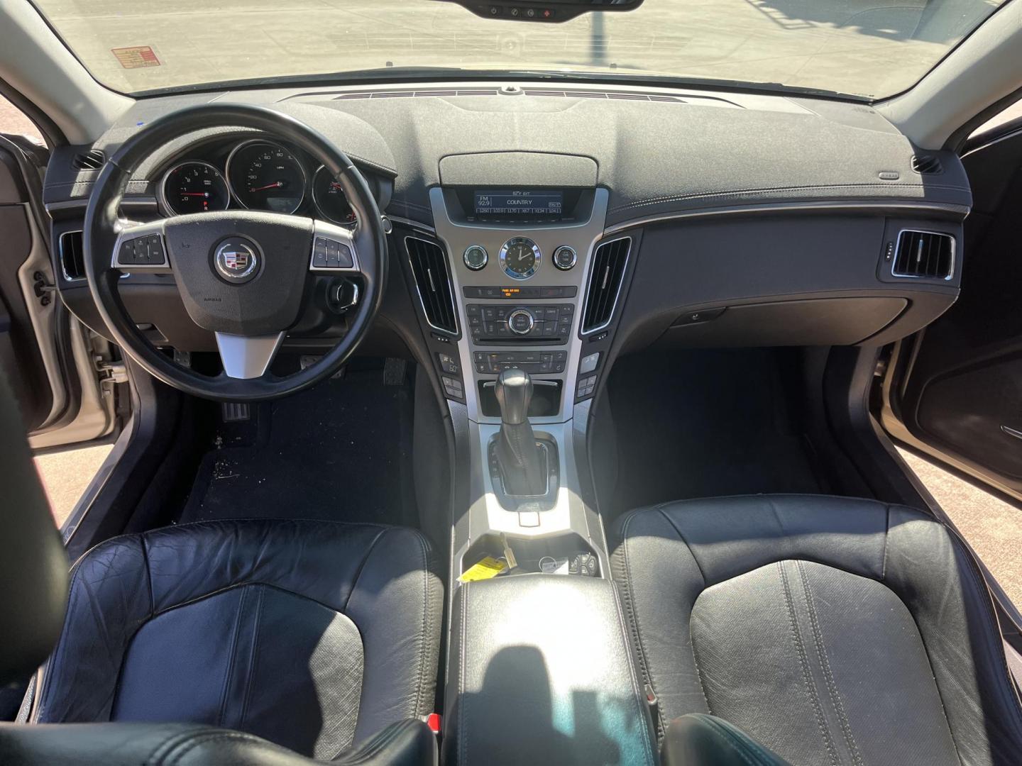 2009 GOLD /TAN Cadillac CTS 3.6L SIDI with Navigation (1G6DU57V390) with an 3.6L V6 DOHC 24V engine, 5-Speed Automatic transmission, located at 14700 Tomball Parkway 249, Houston, TX, 77086, (281) 444-2200, 29.928619, -95.504074 - Photo#12