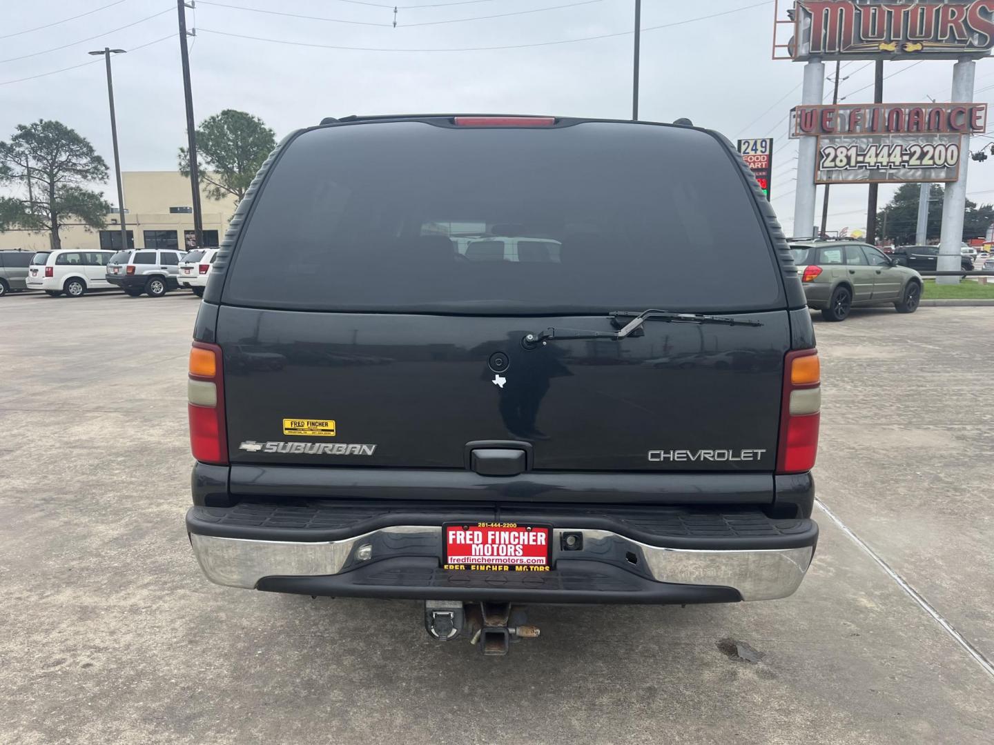 2003 GRAY /gray Chevrolet Suburban 1500 2WD (3GNEC16Z03G) with an 5.3L V8 OHV 16V FFV engine, 4-Speed Automatic Overdrive transmission, located at 14700 Tomball Parkway 249, Houston, TX, 77086, (281) 444-2200, 29.928619, -95.504074 - Photo#6