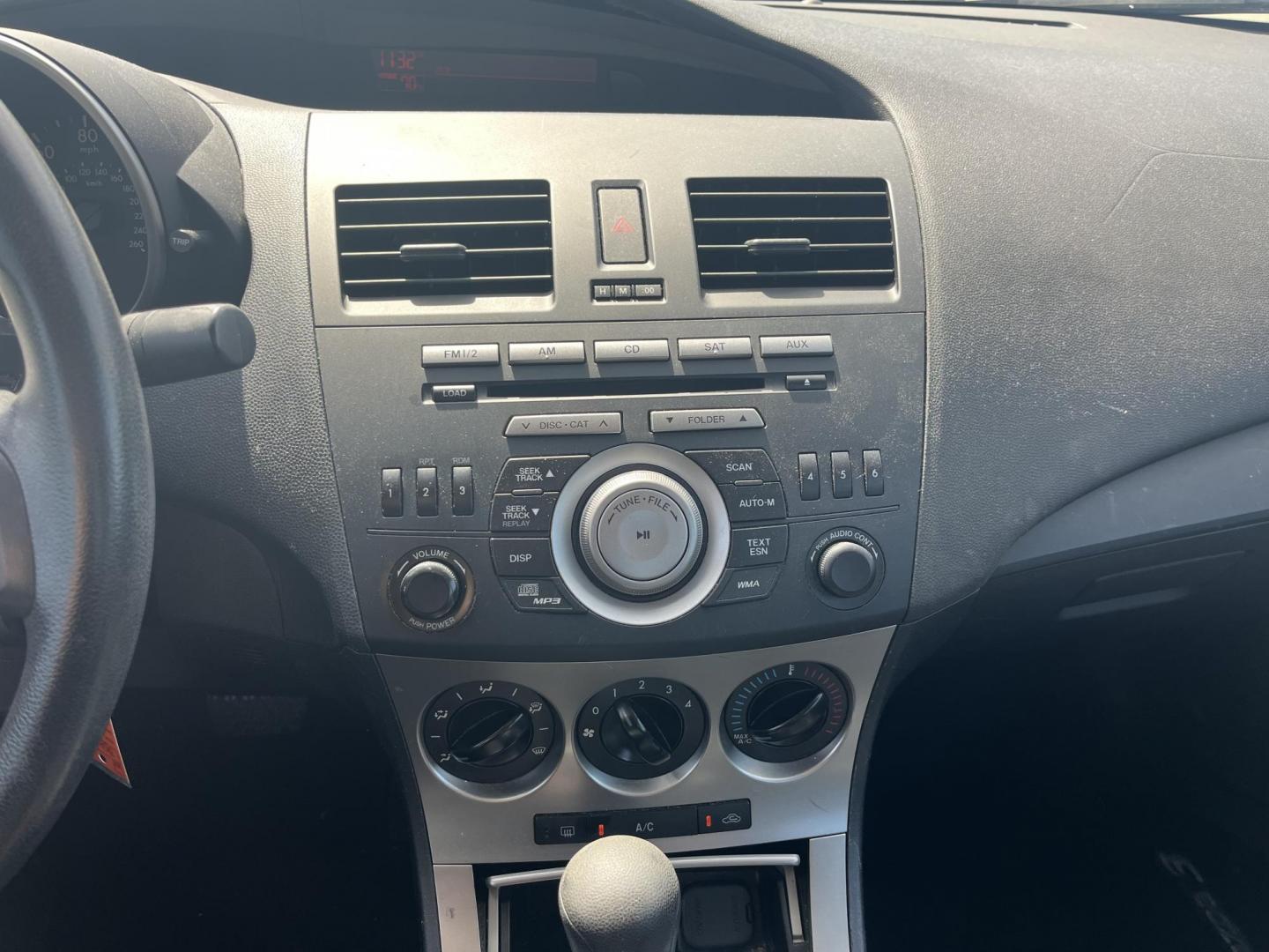 2010 blue /black Mazda MAZDA3 Unknown (JM1BL1SF1A1) , Automatic Overdrive transmission, located at 14700 Tomball Parkway 249, Houston, TX, 77086, (281) 444-2200, 29.928619, -95.504074 - Photo#15