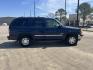 2006 blue /TAN GMC Yukon SL 4WD (1GKEK13Z76R) with an 5.3L V8 OHV 16V FFV engine, 4-Speed Automatic Overdrive transmission, located at 14700 Tomball Parkway 249, Houston, TX, 77086, (281) 444-2200, 29.928619, -95.504074 - Photo#8