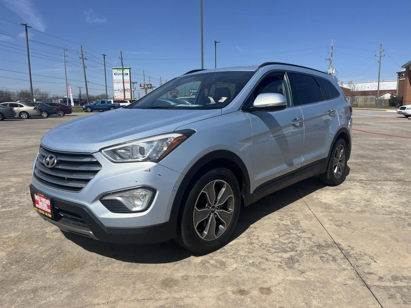 2013 silver /gray Hyundai Santa Fe GLS AWD (KM8SNDHF0DU) with an 3.3L V6 DOHC 24V engine, 6-Speed Automatic transmission, located at 14700 Tomball Parkway 249, Houston, TX, 77086, (281) 444-2200, 29.928619, -95.504074 - Photo#2