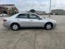 2005 silver /gray Honda Accord LX sedan AT (3HGCM56405G) with an 2.4L L4 DOHC 16V engine, 5-Speed Automatic Overdrive transmission, located at 14700 Tomball Parkway 249, Houston, TX, 77086, (281) 444-2200, 29.928619, -95.504074 - Photo#7