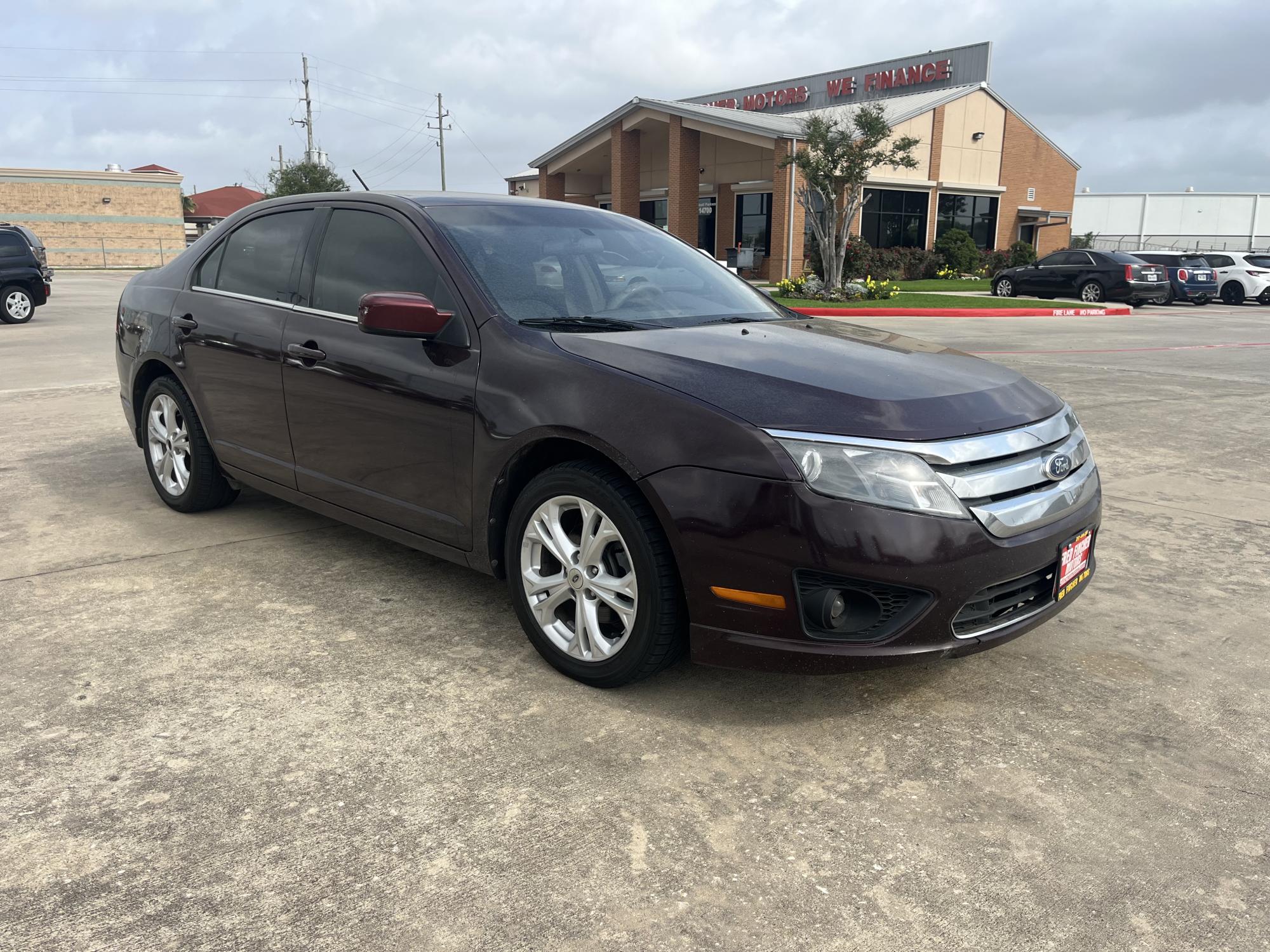 photo of 2012 Ford Fusion SE