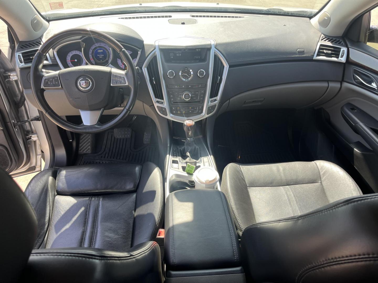 2011 silver /TAN Cadillac SRX Luxury Collection (3GYFNAEY8BS) with an 3.0L V6 DOHC 24V engine, 6-Speed Automatic transmission, located at 14700 Tomball Parkway 249, Houston, TX, 77086, (281) 444-2200, 29.928619, -95.504074 - Photo#11