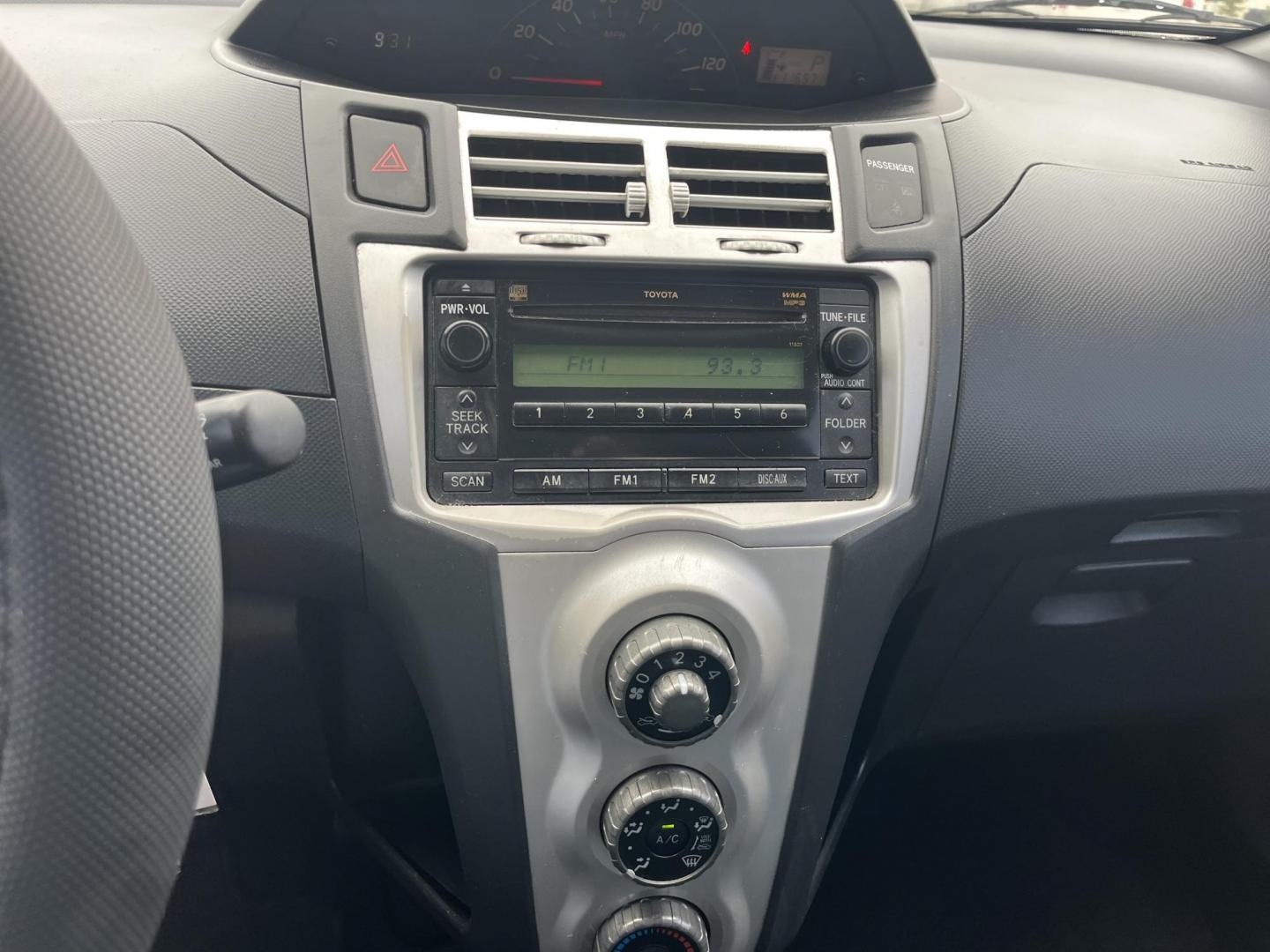 2006 white /Black Toyota Yaris 3-Door Liftback (JTDJT923665) with an 1.5L L4 DOHC 16V engine, Automatic transmission, located at 14700 Tomball Parkway 249, Houston, TX, 77086, (281) 444-2200, 29.928619, -95.504074 - Photo#15