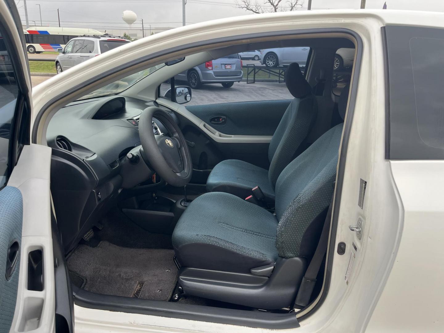 2006 white /Black Toyota Yaris 3-Door Liftback (JTDJT923665) with an 1.5L L4 DOHC 16V engine, Automatic transmission, located at 14700 Tomball Parkway 249, Houston, TX, 77086, (281) 444-2200, 29.928619, -95.504074 - Photo#8