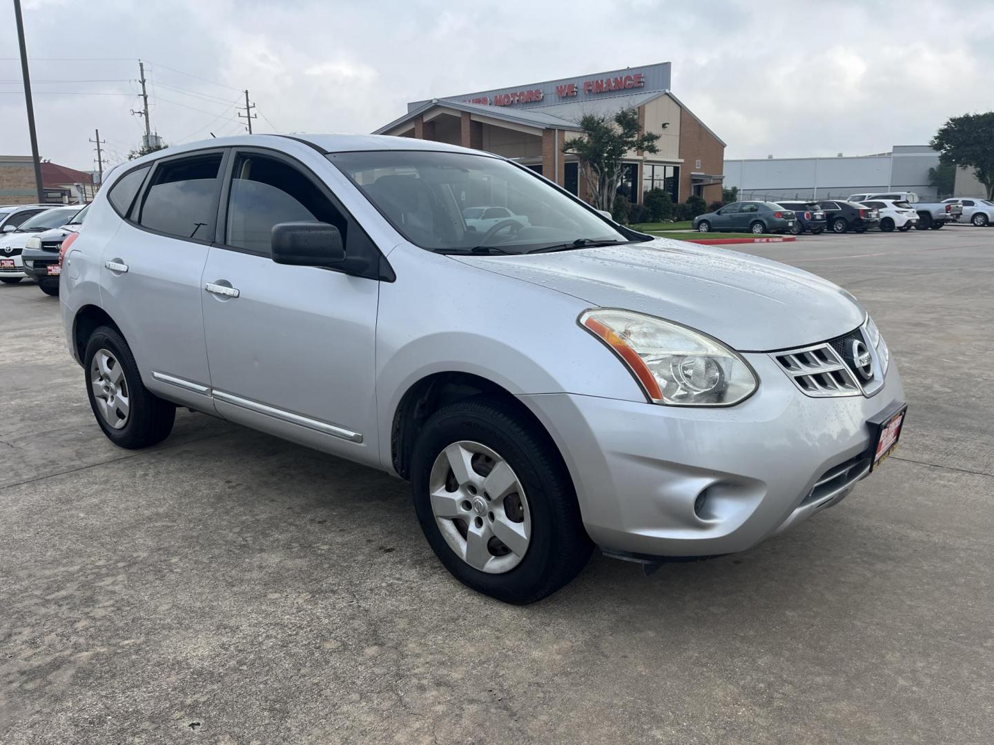 2011 silver /Black Nissan Rogue S 2WD (JN8AS5MT4BW) with an 2.5L L4 DOHC 16V engine, CVT transmission, located at 14700 Tomball Parkway 249, Houston, TX, 77086, (281) 444-2200, 29.928619, -95.504074 - Photo#0