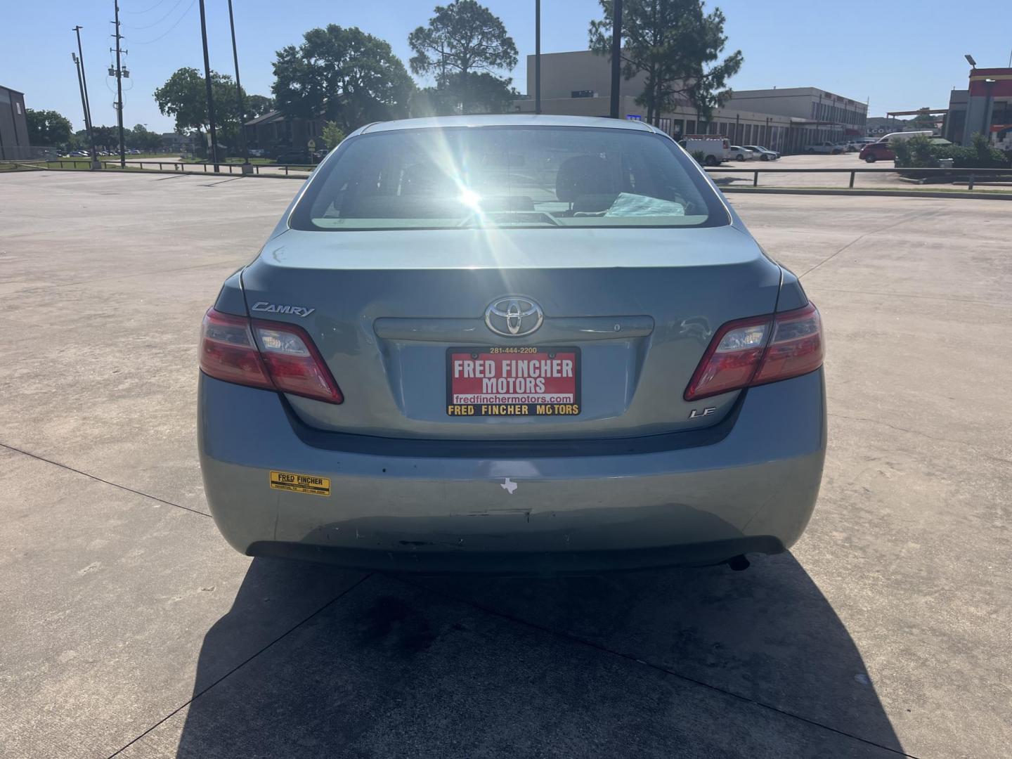 2007 Green /Gray Toyota Camry CE 5-Spd AT (4T1BE46K47U) with an 2.4L L4 DOHC 16V engine, 5-Speed Automatic Overdrive transmission, located at 14700 Tomball Parkway 249, Houston, TX, 77086, (281) 444-2200, 29.928619, -95.504074 - Photo#5