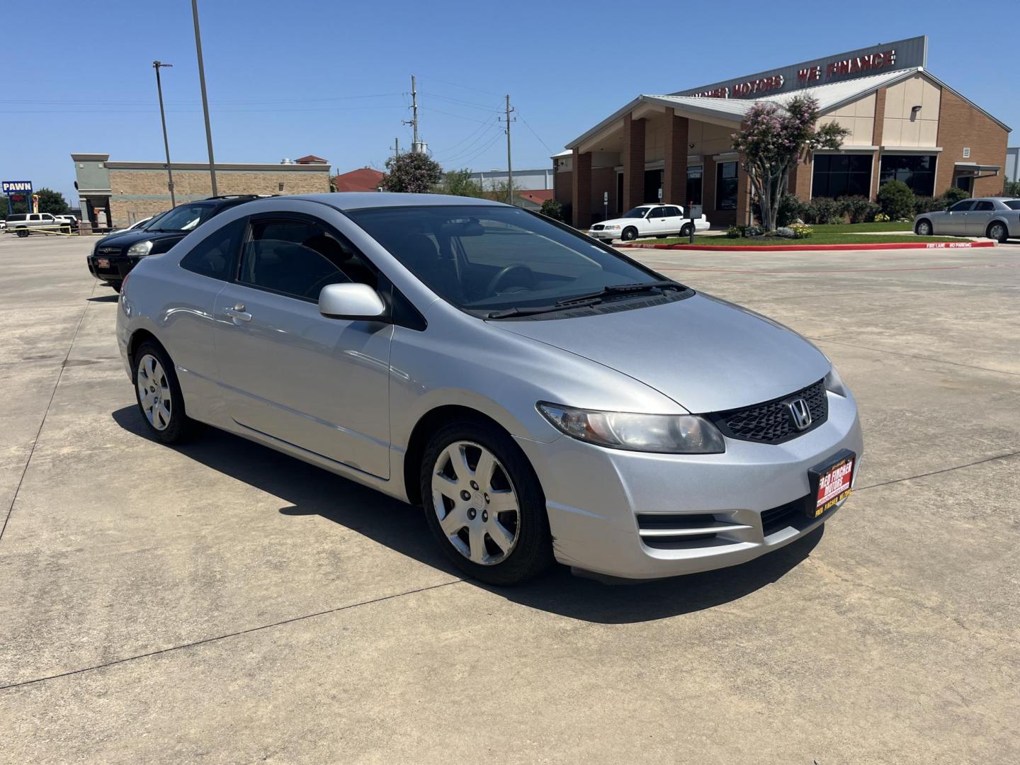 2011 silver /Gray Honda Civic LX Coupe 5-Speed AT (2HGFG1B68BH) with an 1.8L L4 SOHC 16V engine, 5-Speed Automatic transmission, located at 14700 Tomball Parkway 249, Houston, TX, 77086, (281) 444-2200, 29.928619, -95.504074 - Photo#0