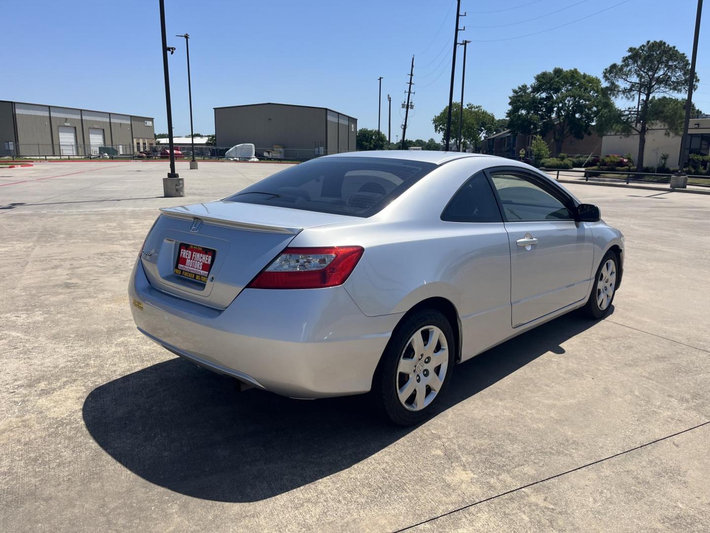 2011 silver /Gray Honda Civic LX Coupe 5-Speed AT (2HGFG1B68BH) with an 1.8L L4 SOHC 16V engine, 5-Speed Automatic transmission, located at 14700 Tomball Parkway 249, Houston, TX, 77086, (281) 444-2200, 29.928619, -95.504074 - Photo#6