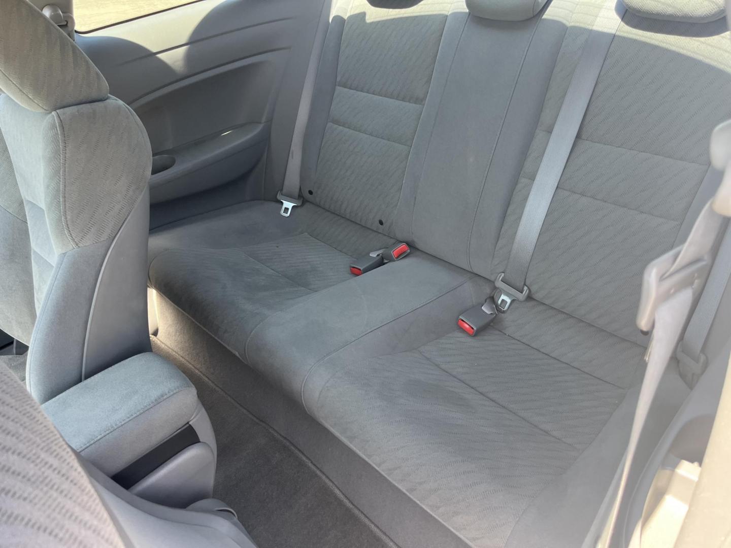 2011 silver /Gray Honda Civic LX Coupe 5-Speed AT (2HGFG1B68BH) with an 1.8L L4 SOHC 16V engine, 5-Speed Automatic transmission, located at 14700 Tomball Parkway 249, Houston, TX, 77086, (281) 444-2200, 29.928619, -95.504074 - Photo#10