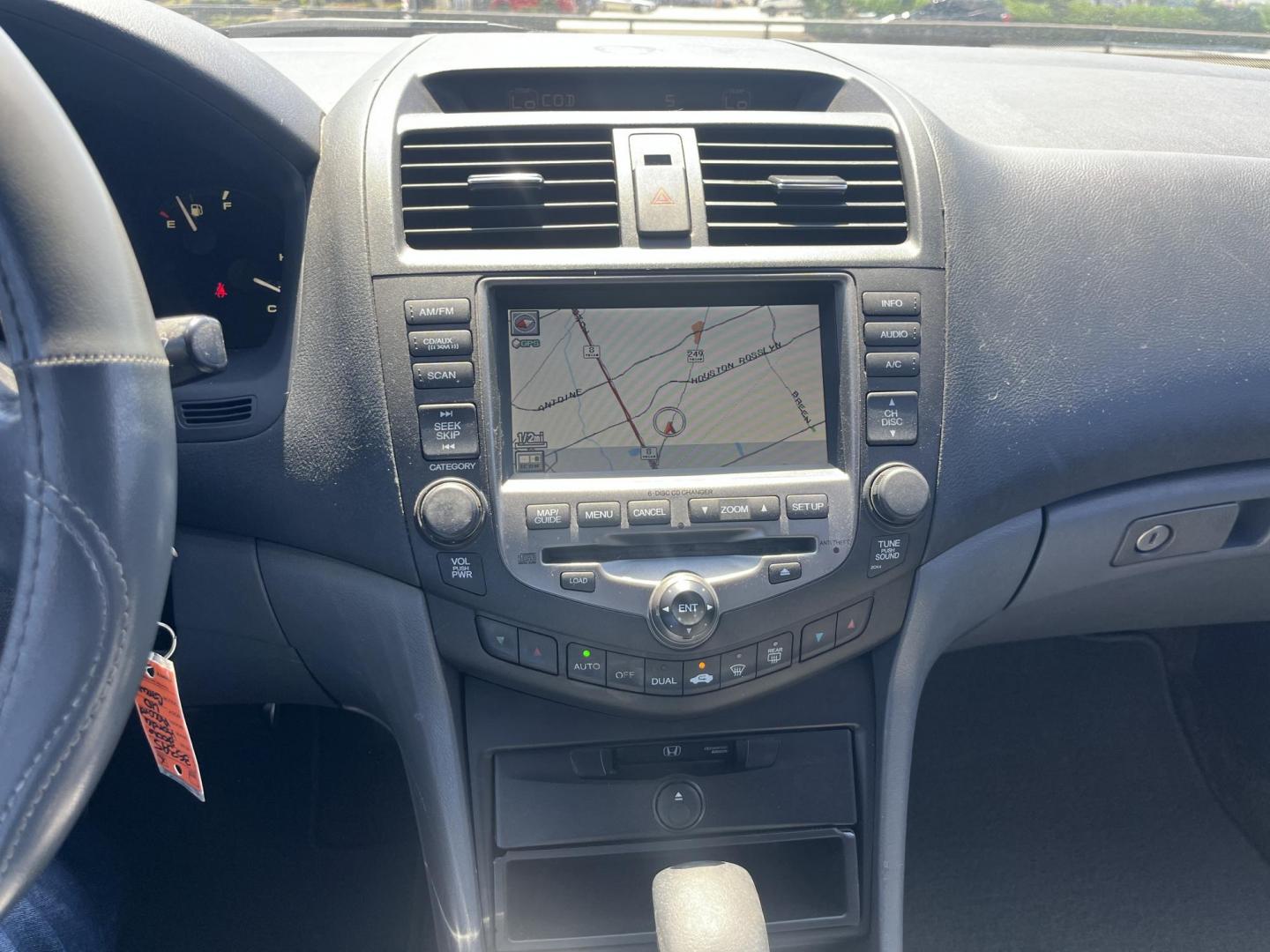 2006 GRAY /Black Honda Accord EX V-6 Sedan AT w/ Nav System/ XM Radio (1HGCM66806A) with an 3.0L V6 SOHC 24V engine, 5-Speed Automatic Overdrive transmission, located at 14700 Tomball Parkway 249, Houston, TX, 77086, (281) 444-2200, 29.928619, -95.504074 - Photo#14