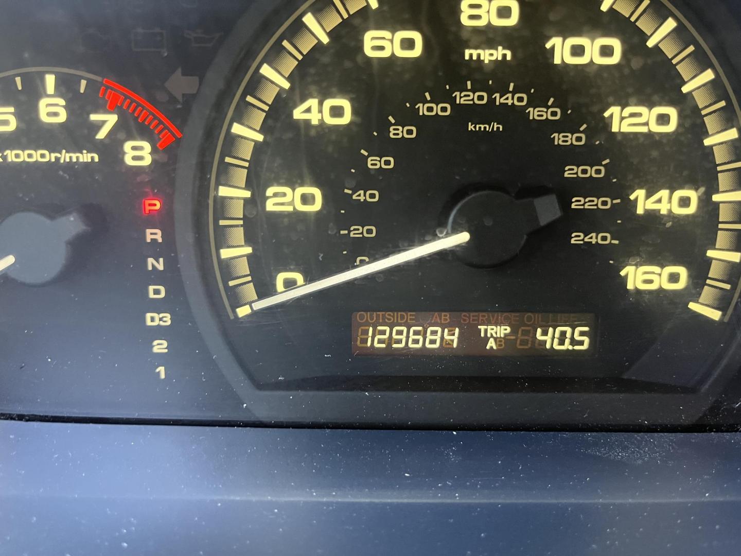 2006 GRAY /Black Honda Accord EX V-6 Sedan AT w/ Nav System/ XM Radio (1HGCM66806A) with an 3.0L V6 SOHC 24V engine, 5-Speed Automatic Overdrive transmission, located at 14700 Tomball Parkway 249, Houston, TX, 77086, (281) 444-2200, 29.928619, -95.504074 - Photo#16