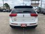 2013 white /Tan Lincoln MKX FWD (2LMDJ6JK1DB) with an 3.7L V6 DOHC 24V engine, 6-Speed Automatic transmission, located at 14700 Tomball Parkway 249, Houston, TX, 77086, (281) 444-2200, 29.928619, -95.504074 - Photo#5