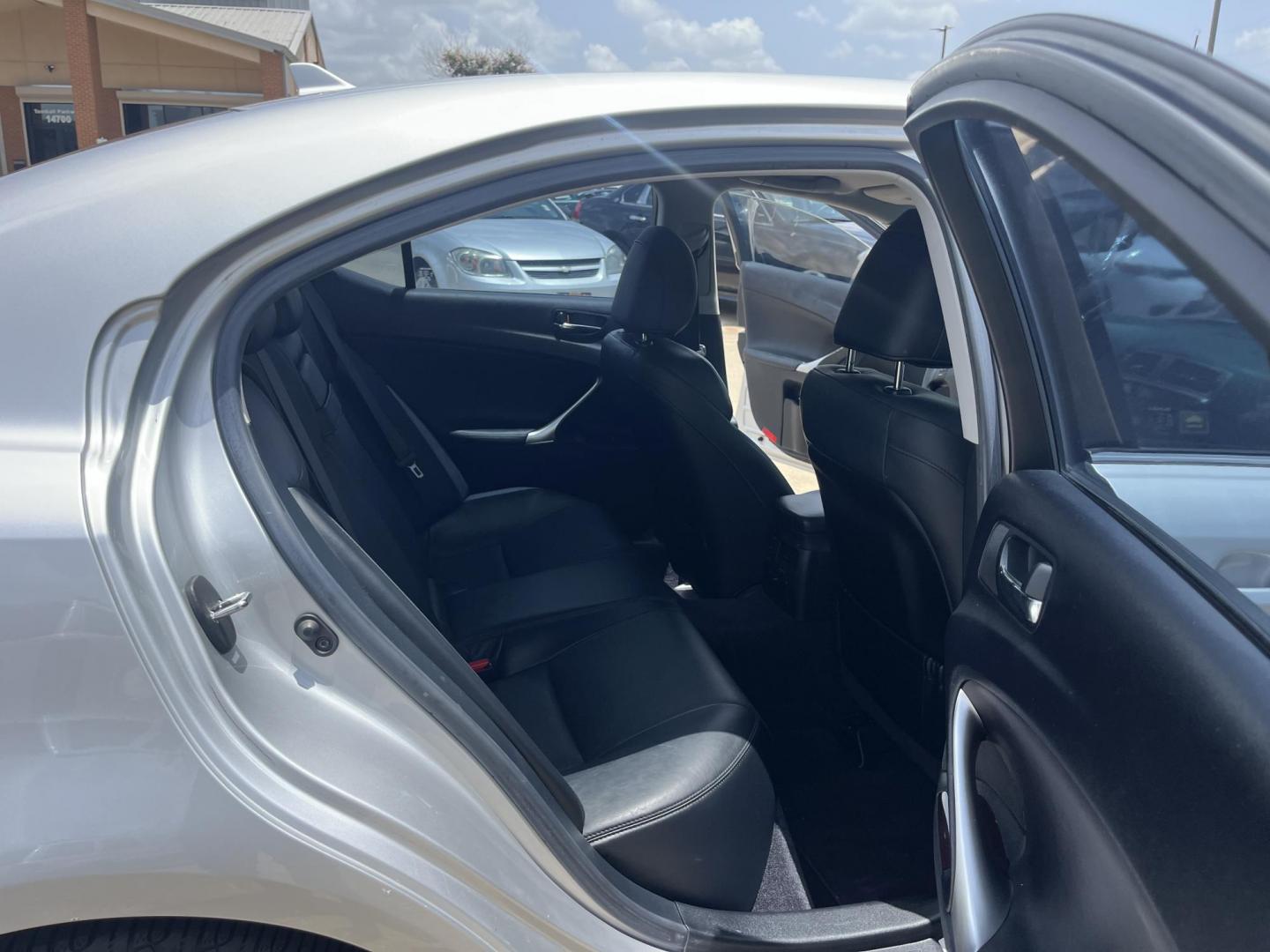 2008 silver /Black Lexus IS IS 250 6-Speed Manual (JTHBK262085) with an 2.5L V6 24V DOHC engine, 6-Speed Manual Overdrive transmission, located at 14700 Tomball Parkway 249, Houston, TX, 77086, (281) 444-2200, 29.928619, -95.504074 - Photo#12