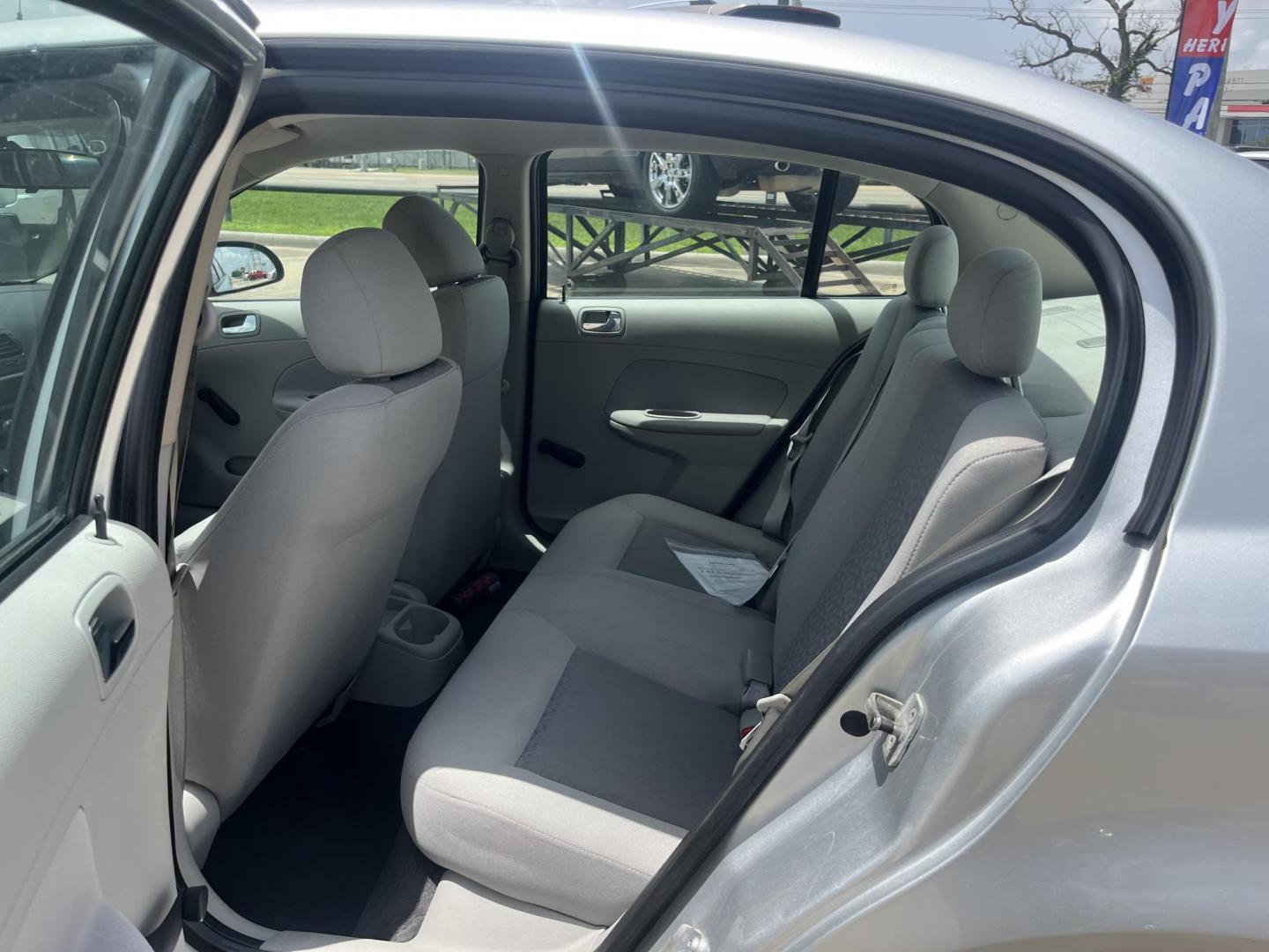 2010 silver /Gray Chevrolet Cobalt LS Sedan (1G1AB5F54A7) with an 2.2L L4 DOHC 16V engine, 4-Speed Automatic transmission, located at 14700 Tomball Parkway 249, Houston, TX, 77086, (281) 444-2200, 29.928619, -95.504074 - Photo#9