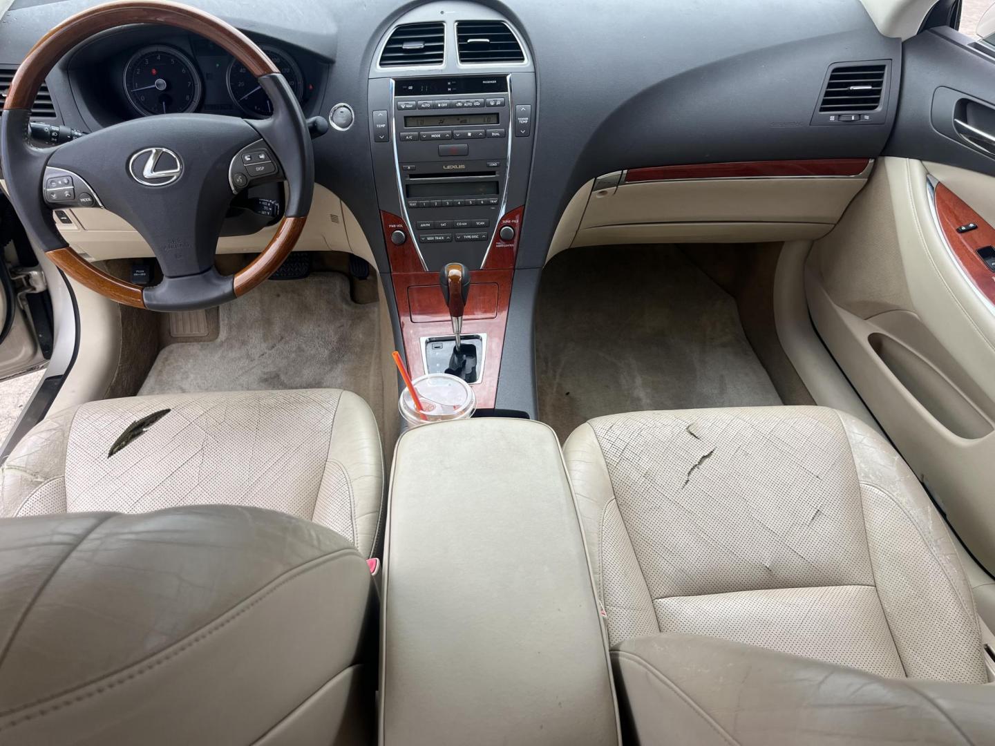 2010 GOLD /Tan Lexus ES 350 Sedan (JTHBK1EG9A2) with an 3.5L V6 DOHC 24V engine, 6-Speed Automatic transmission, located at 14700 Tomball Parkway 249, Houston, TX, 77086, (281) 444-2200, 29.928619, -95.504074 - Photo#10
