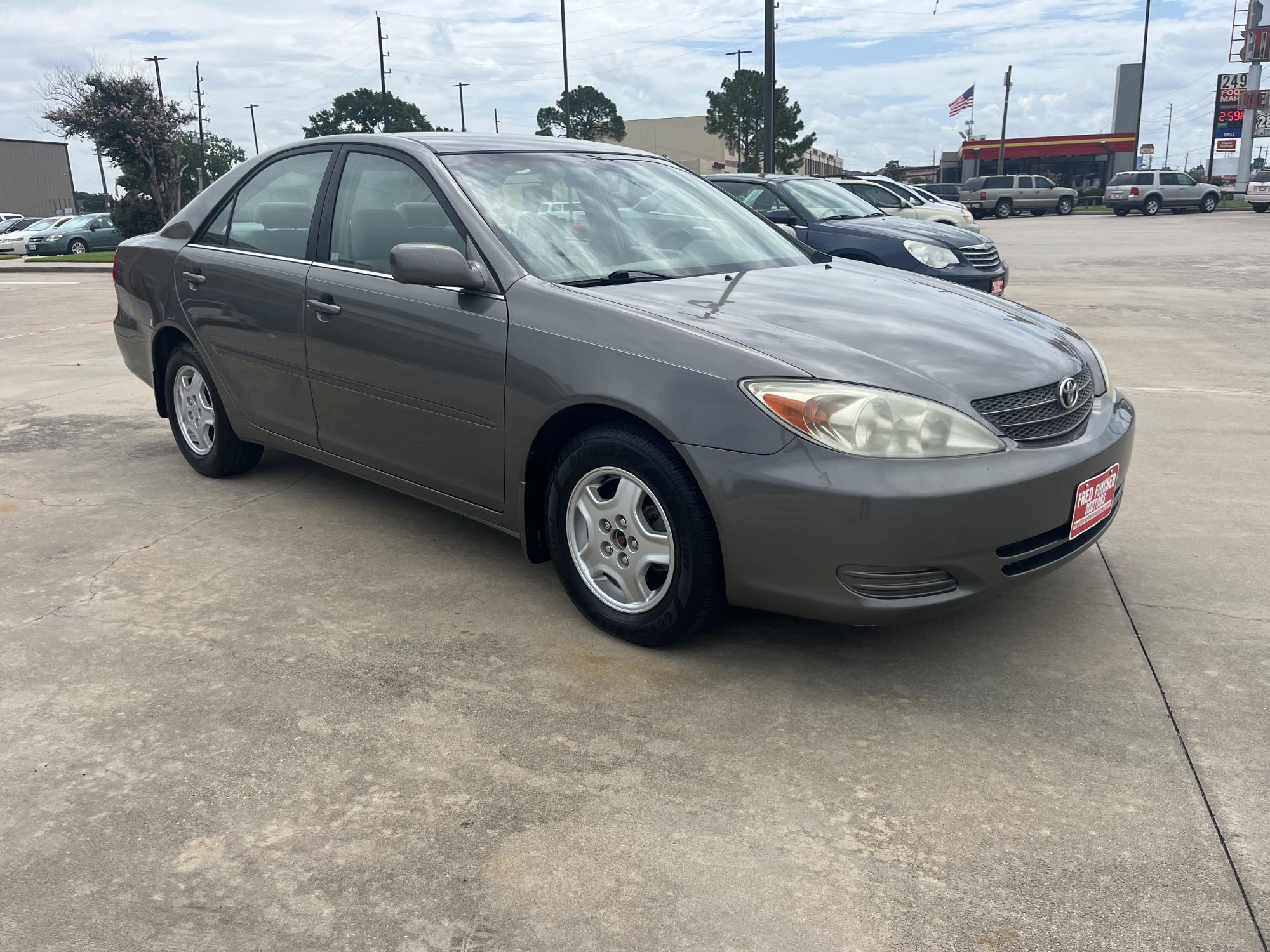 photo of 2003 Toyota Camry LE V6